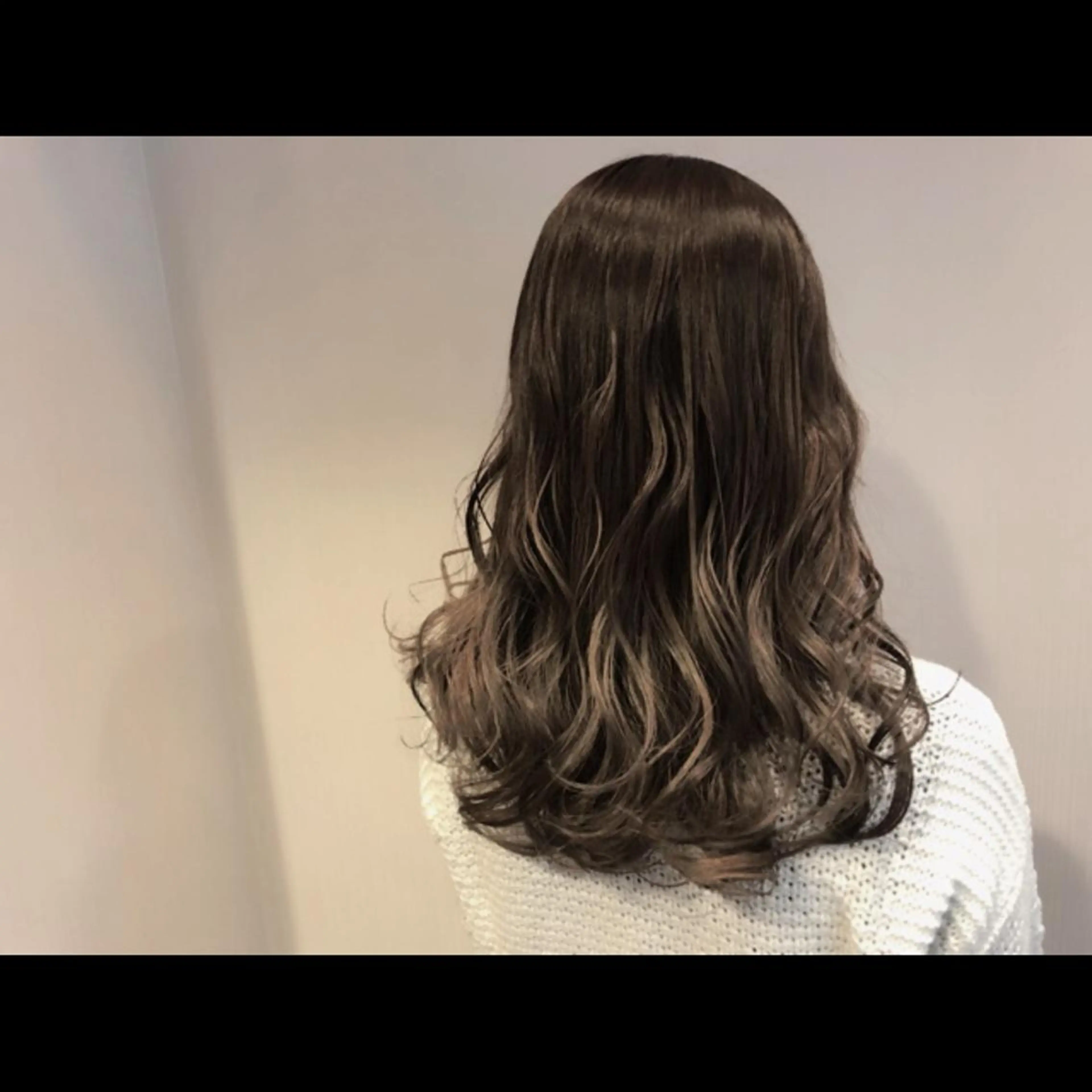 セミロング カラー パーマ ヘアアレンジ メンズ カット パーマ moku所属・【mokuオーナー】 ちはるのヘアスタイル