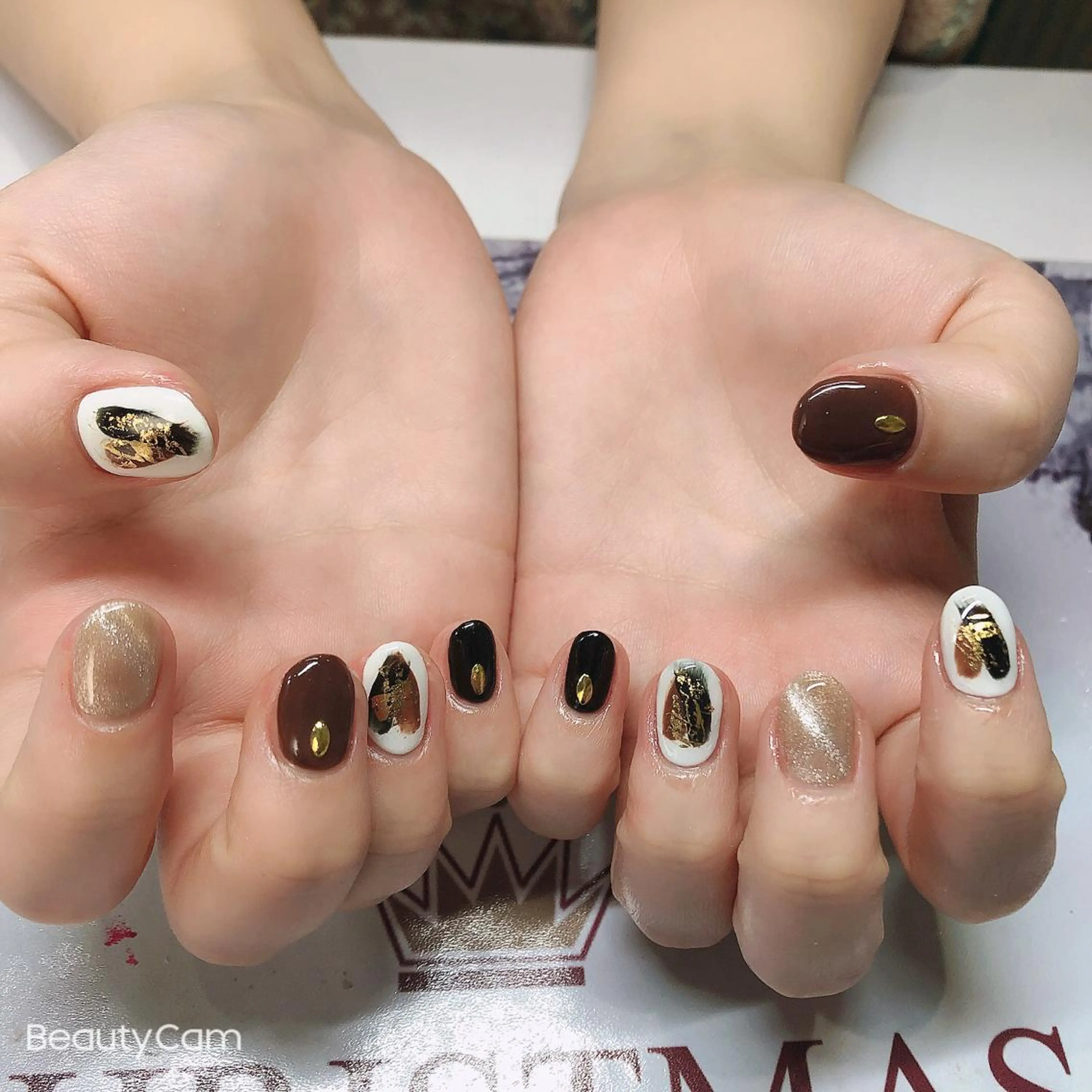 ネイル Guarendo錦糸町店所属・ガレンドウ 白澤 愛子のネイルデザイン