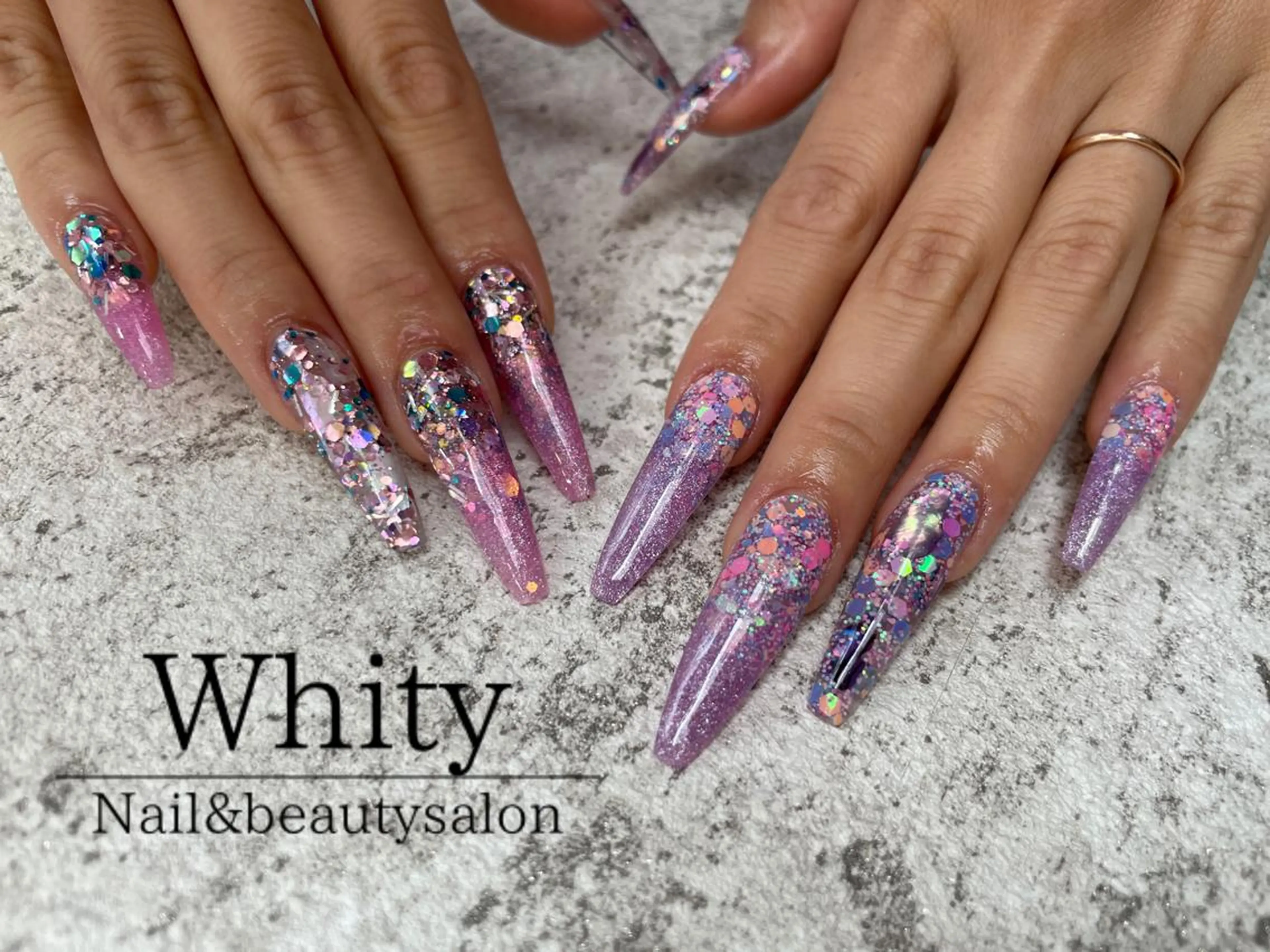 ネイル ハンドネイル Whity所属・Whity kiriのネイルデザイン