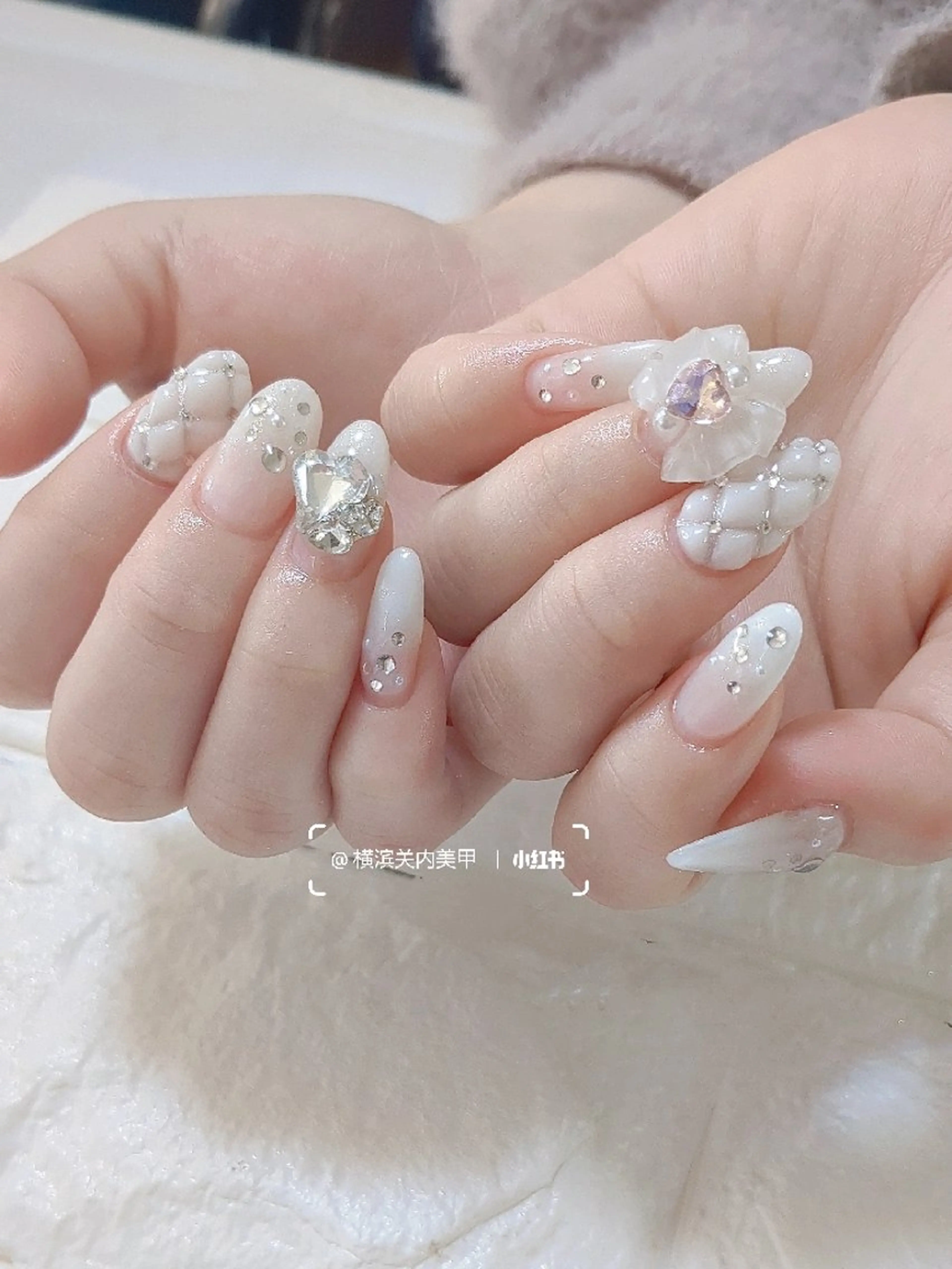 ネイル ハンドネイル E·U·B ネイル所属・横浜市中区曙町 E·U·Bネイルのネイルデザイン