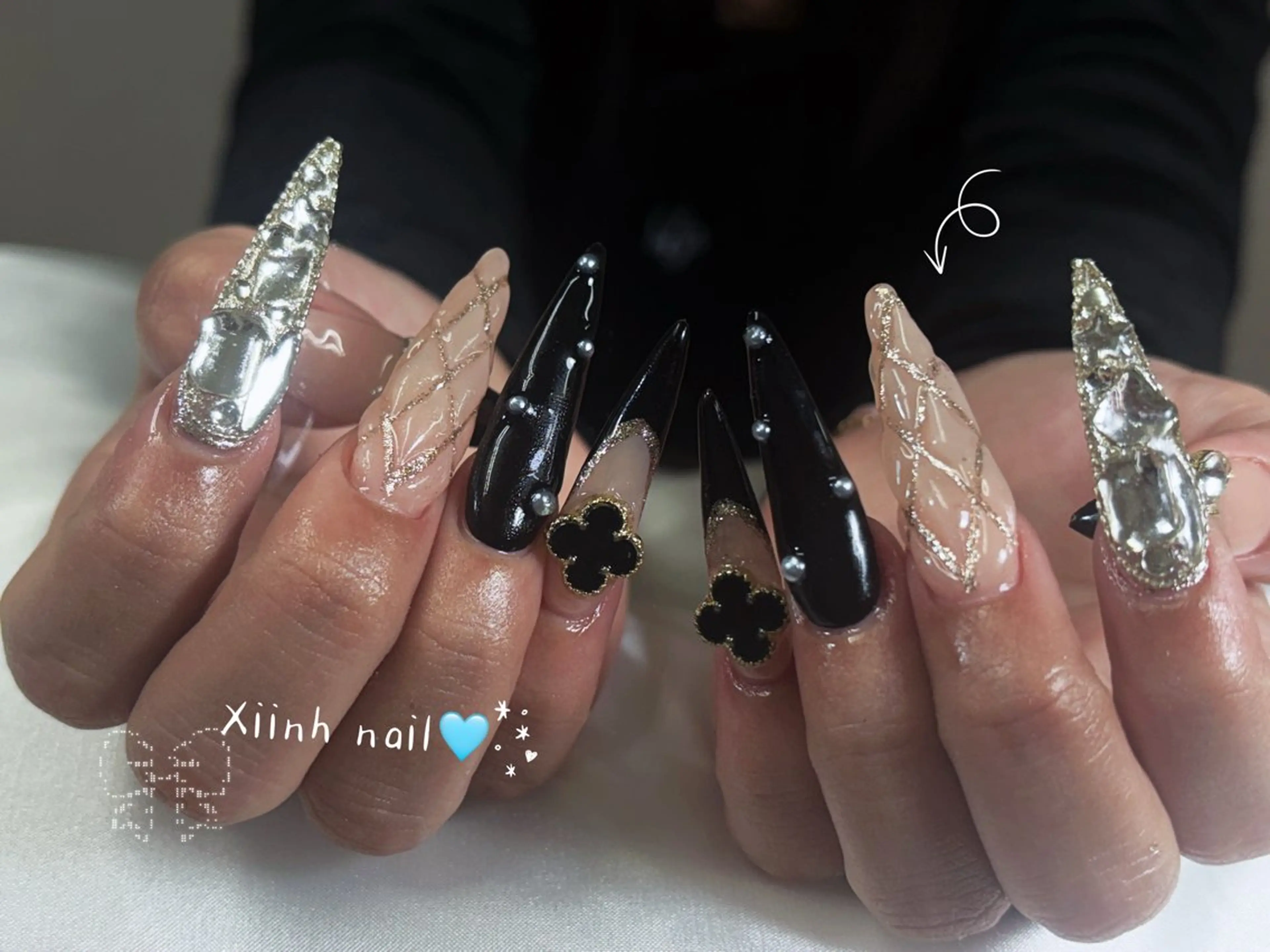 ネイル ブラウン チークネイル 桜ネイル 長さ出し フットネイル ハンドネイル XIINH NAIL SALONのネイルデザイン