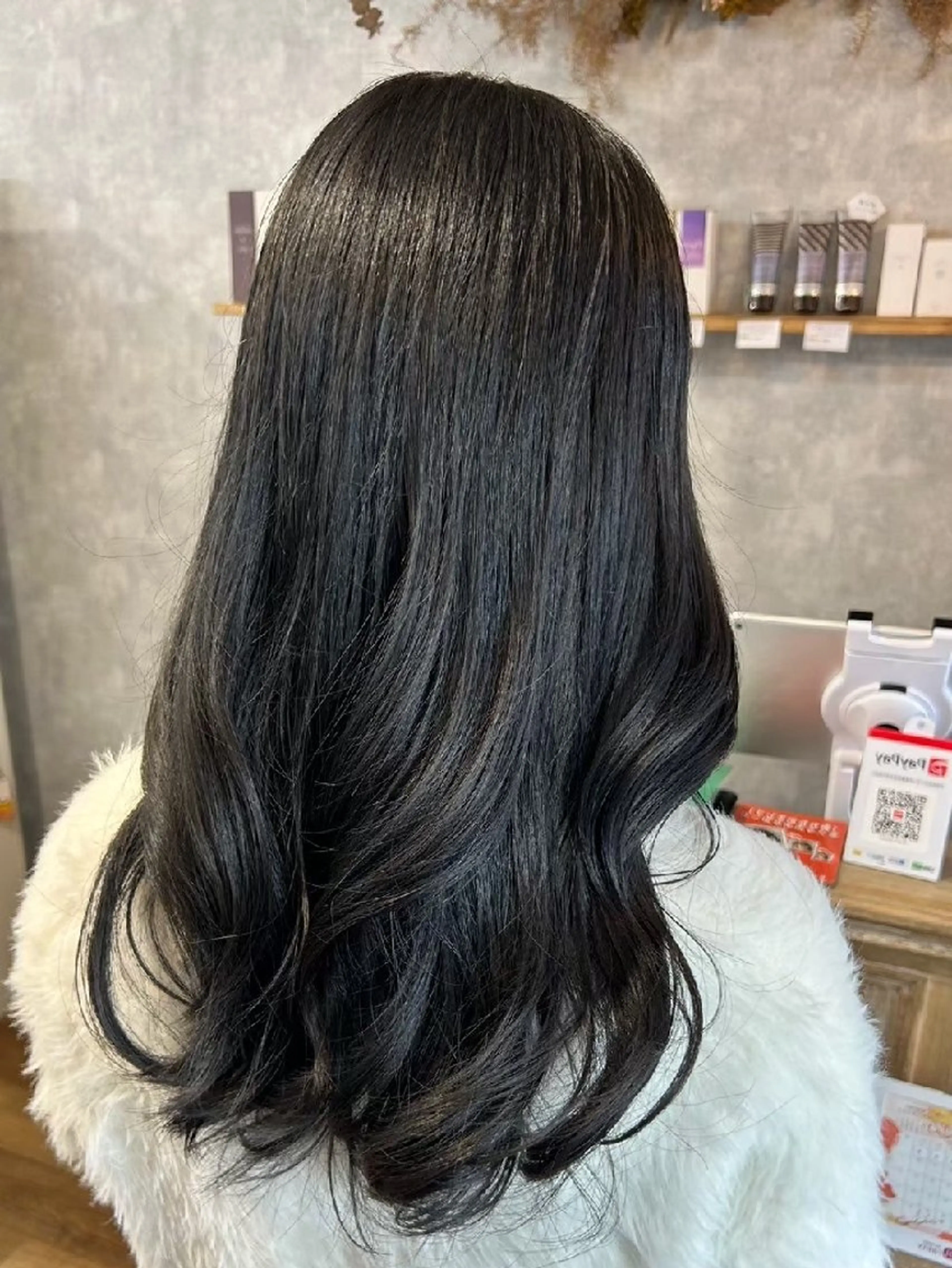 セミロング カラー ヘアカラー トリートメント 大人かわいい💎ツヤ ✧亜美︎✧我孫子のヘアスタイル