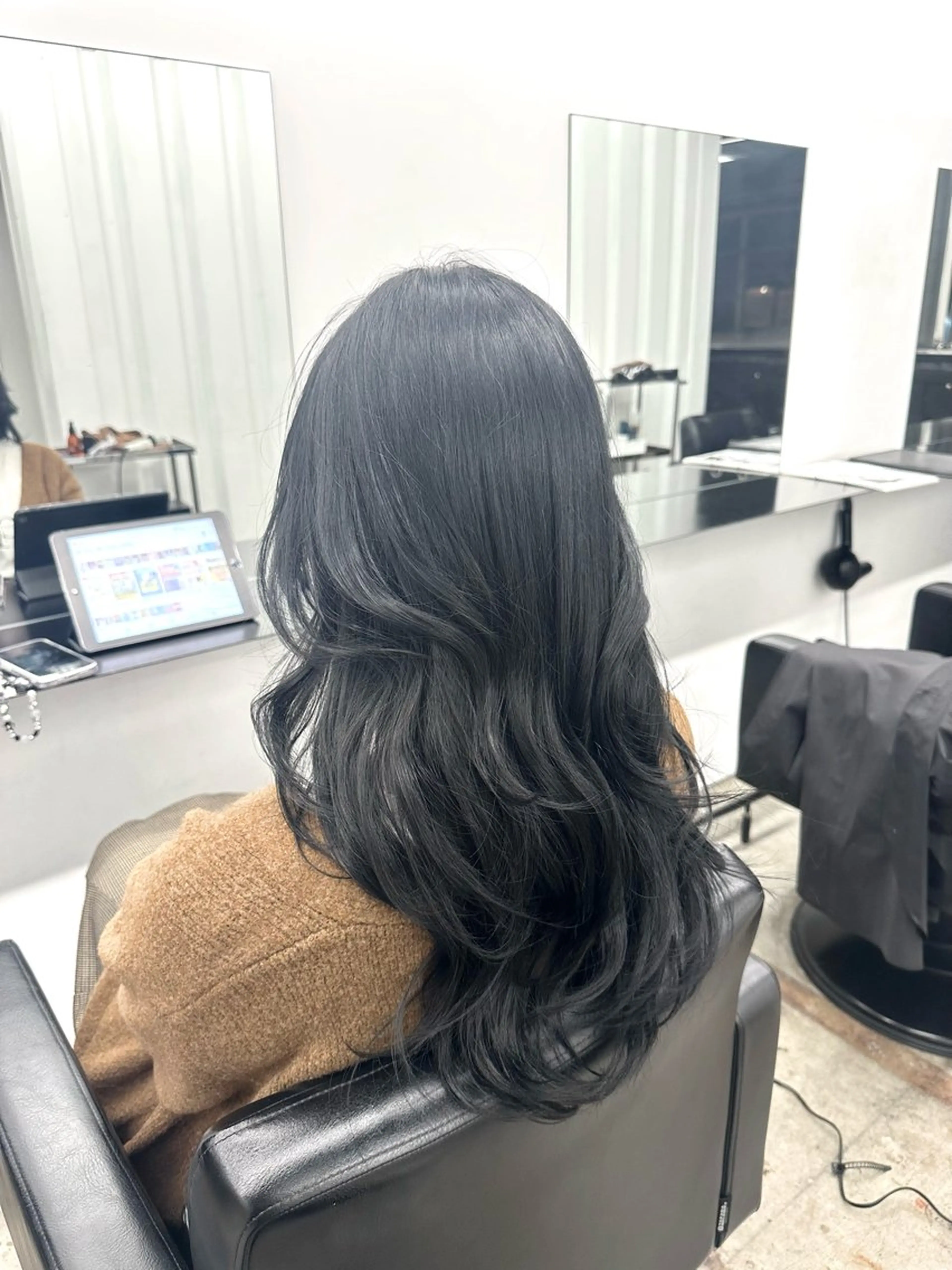 ロング カラー ヘアカラー トリートメント 🎀ツヤ髪/韓国 ヘアミカ🎀のヘアスタイル