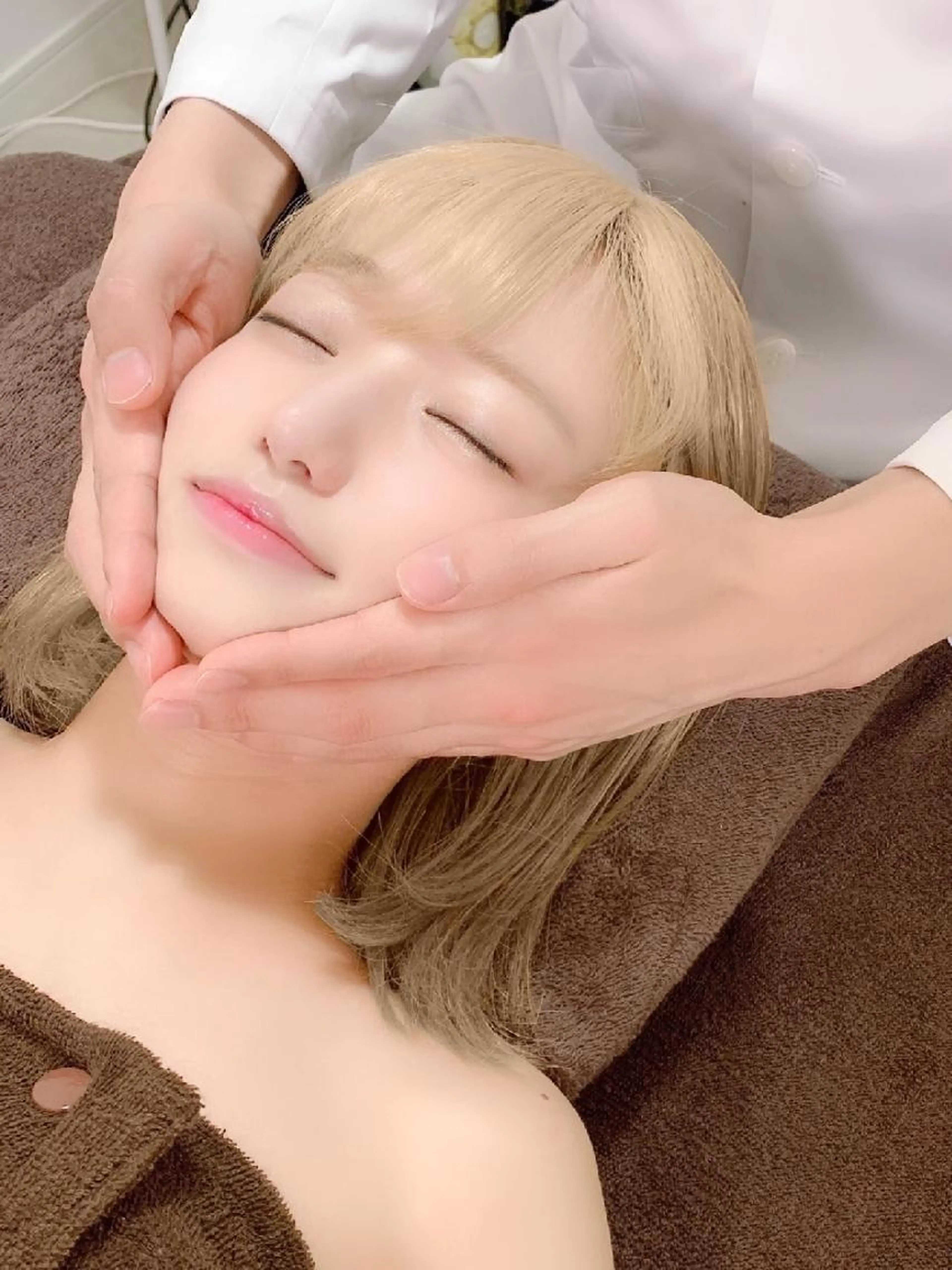 【韓国風小顔へ】中顔短縮矯正＋ヘッドスパ🧖‍♀️の写真