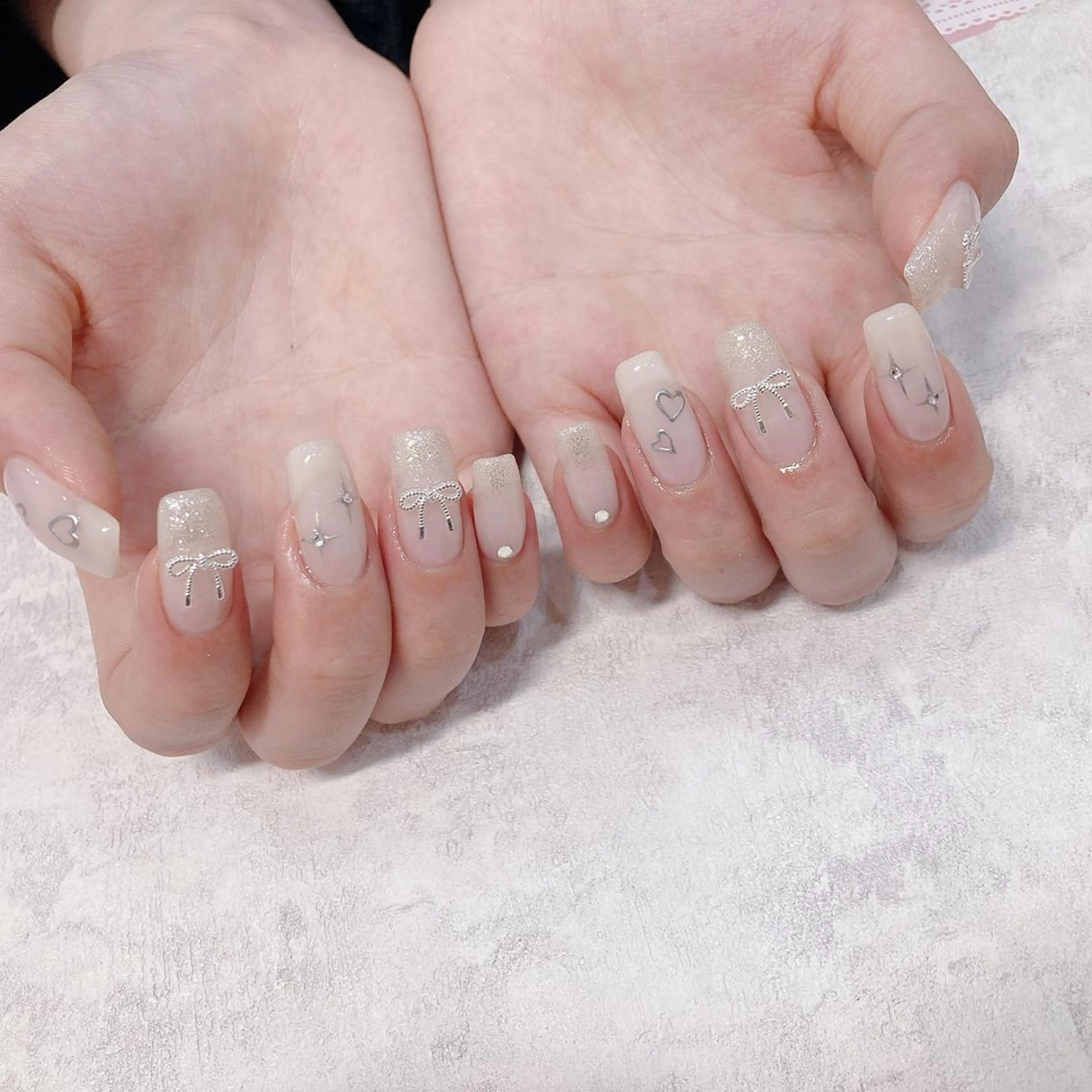 ネイル バニーアイズ　ネイル ニューオータニ博多店のネイルデザイン