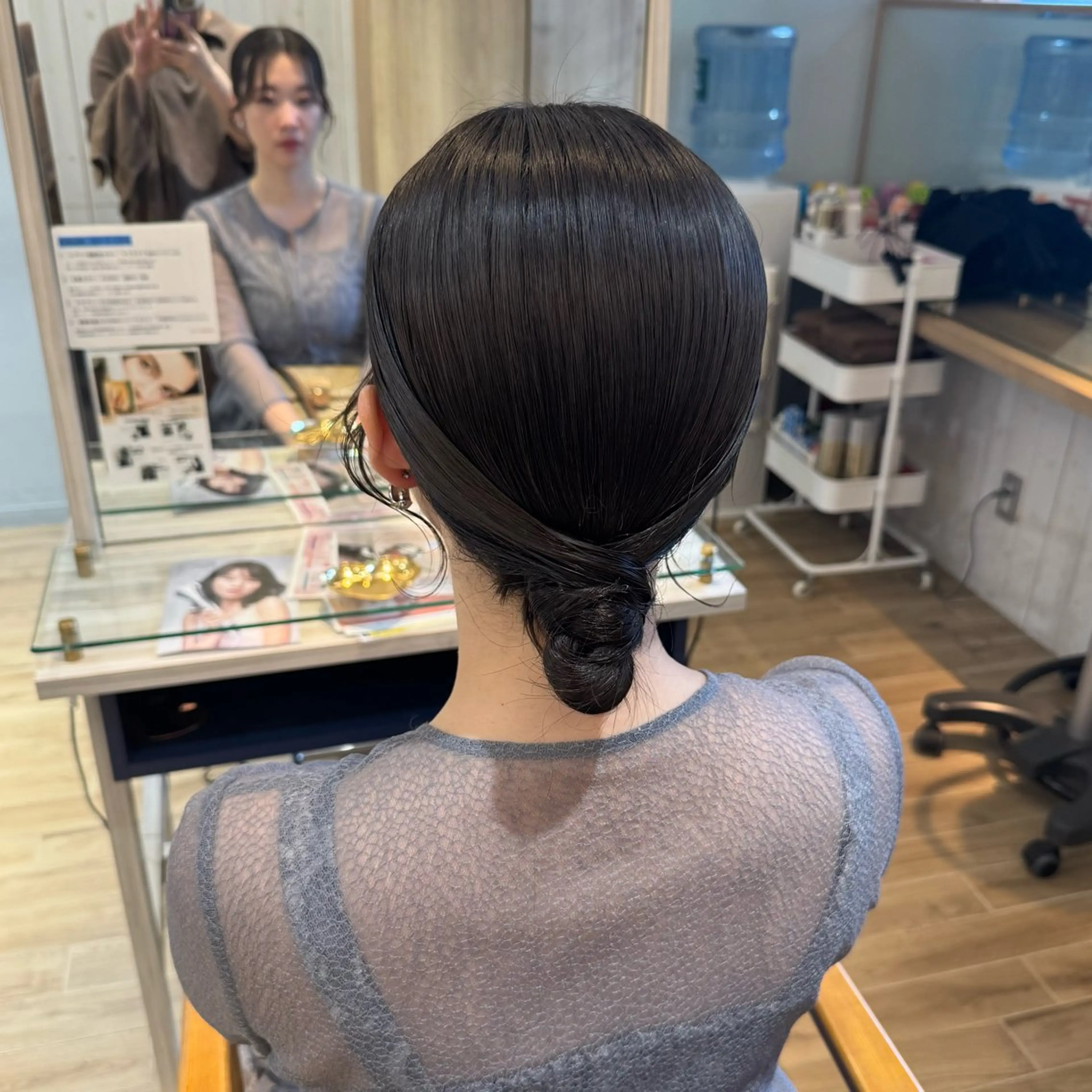 ミディアム ヘアアレンジ ボブ ヘアセット 🍀ブリーチ/艶カラ ー🍀 コイケのヘアスタイル