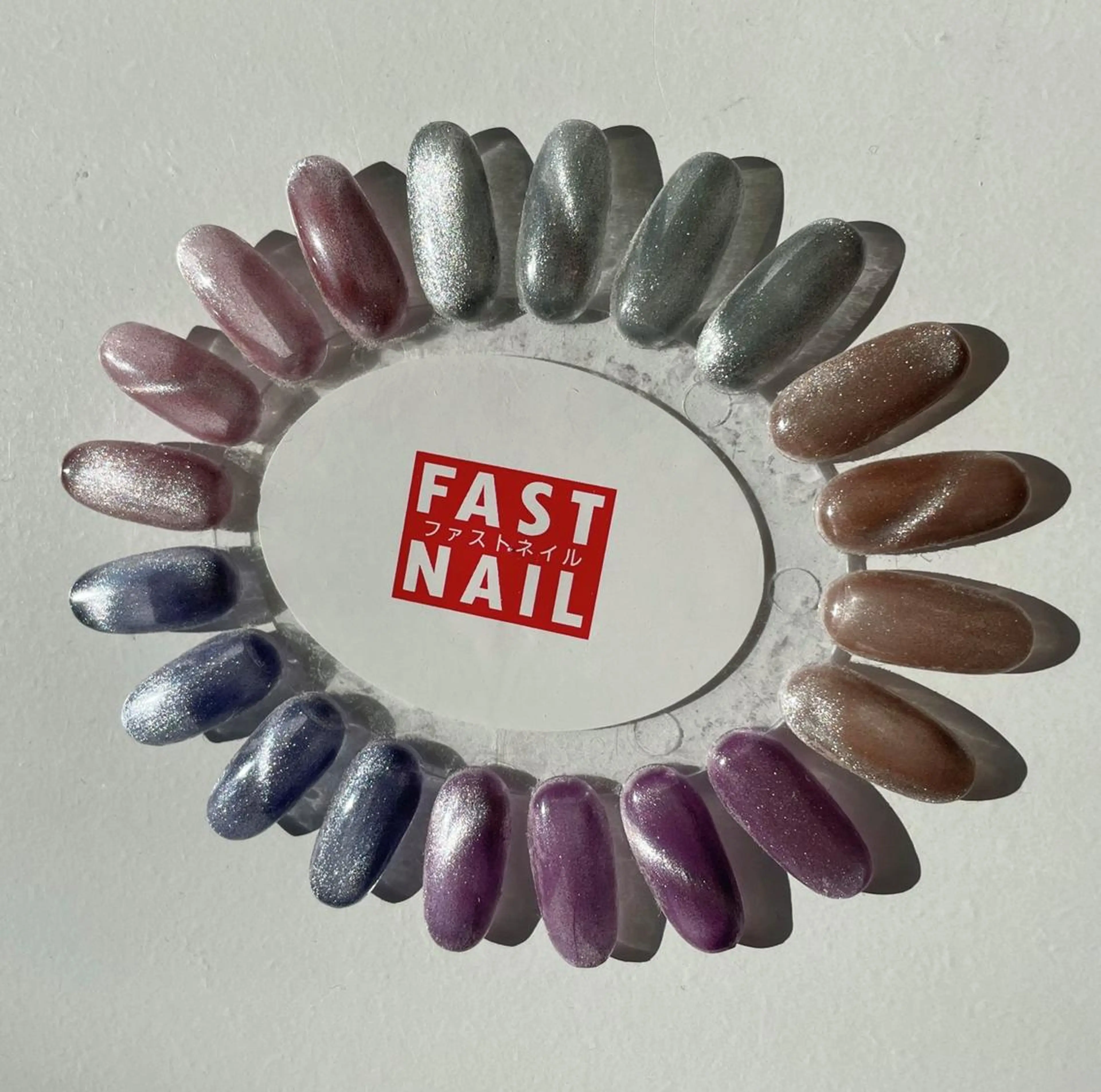 ネイル マグネットネイル FASTNAIL LOCO 昭島店のネイルデザイン