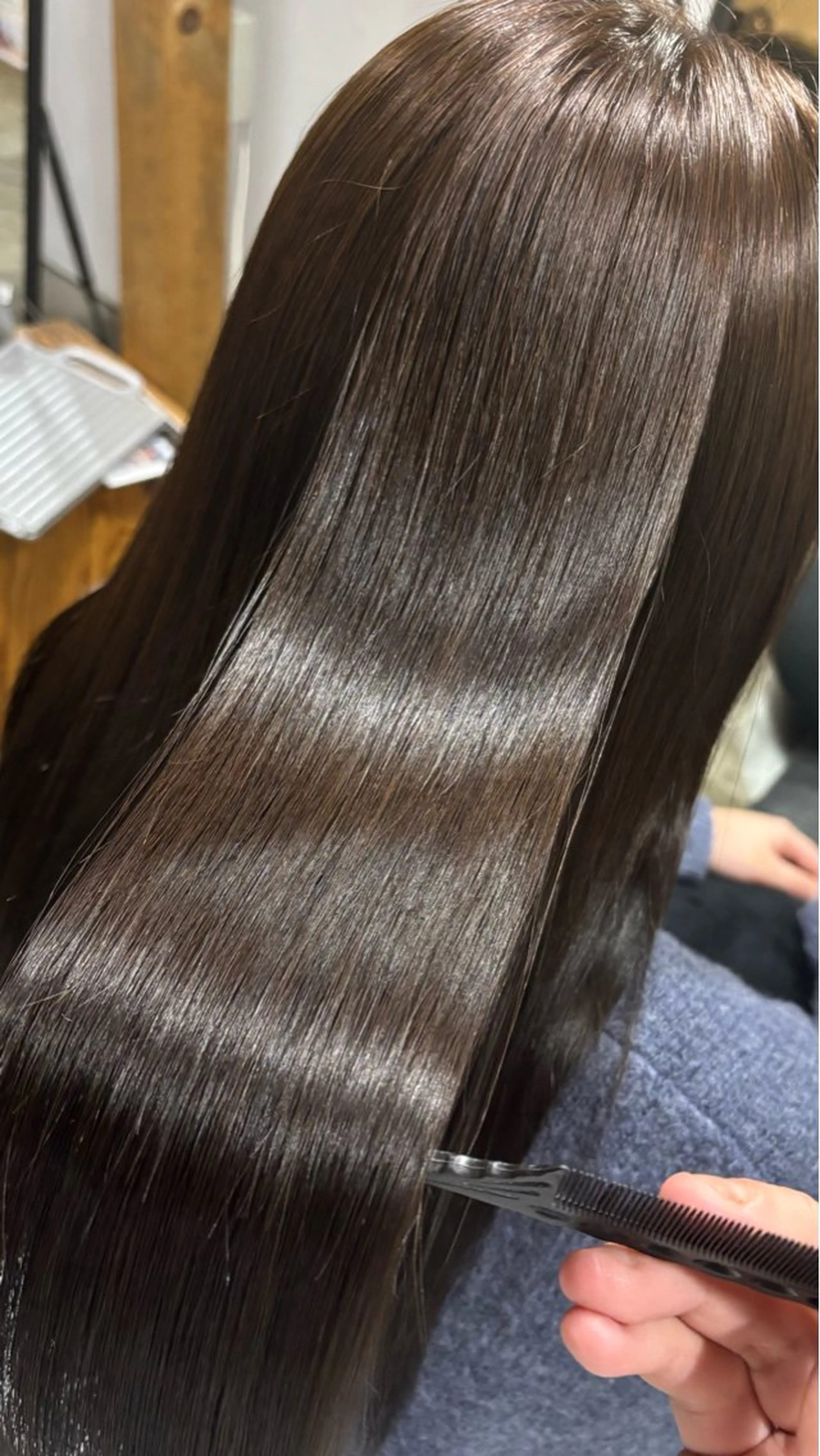 セミロング カラー ヘアカラー トリートメント ボブぷる艶🌈 艶髪矯正✨遠藤龍雅のヘアスタイル