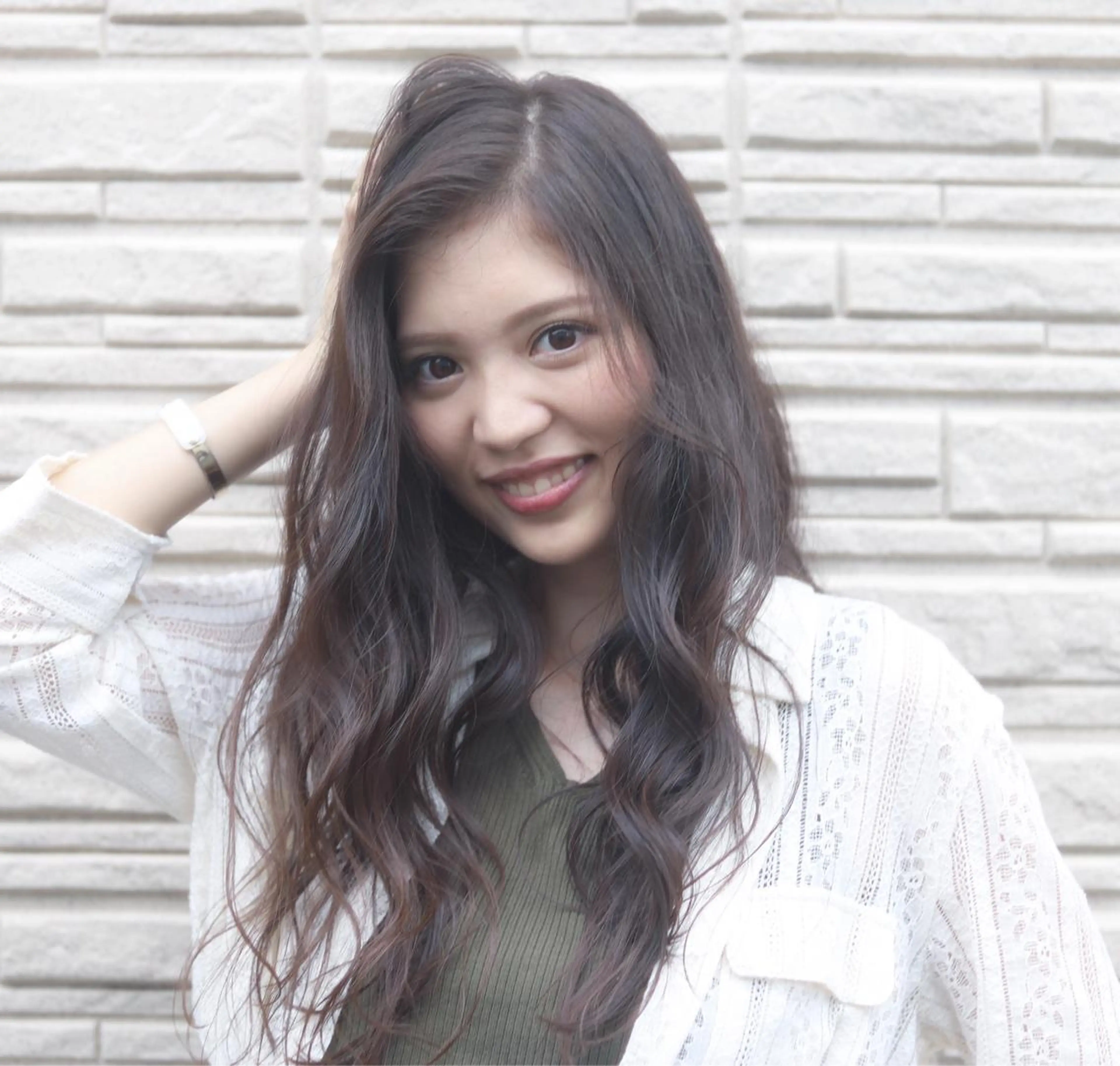 カラー(シャンプーブロー込み)(ファッションカラー)の写真