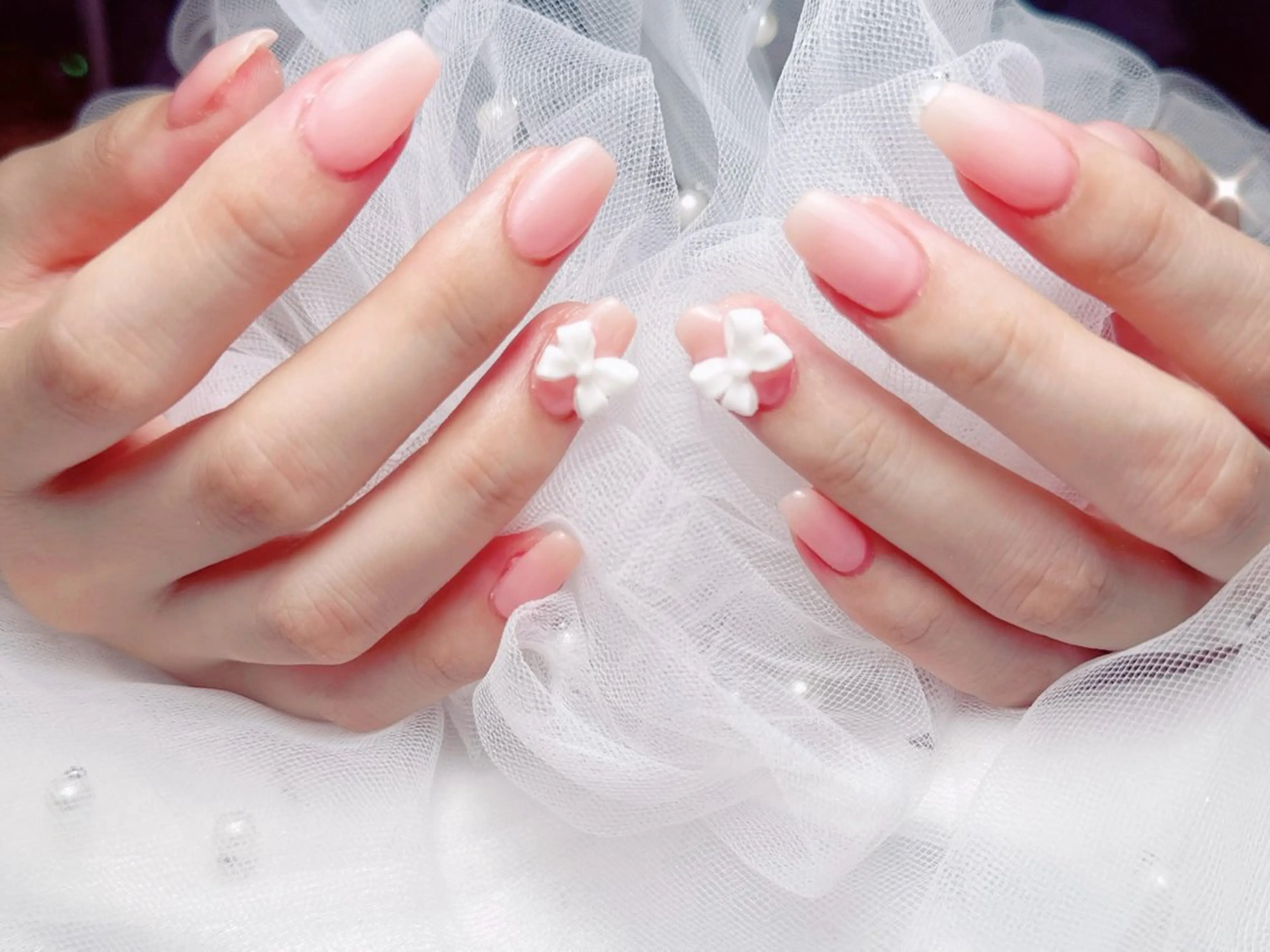 ネイル フレンチネイル ジェルネイル ハート 韓国ネイル マグネットネイル ハンドネイル ネイルサロン lotusのネイルデザイン