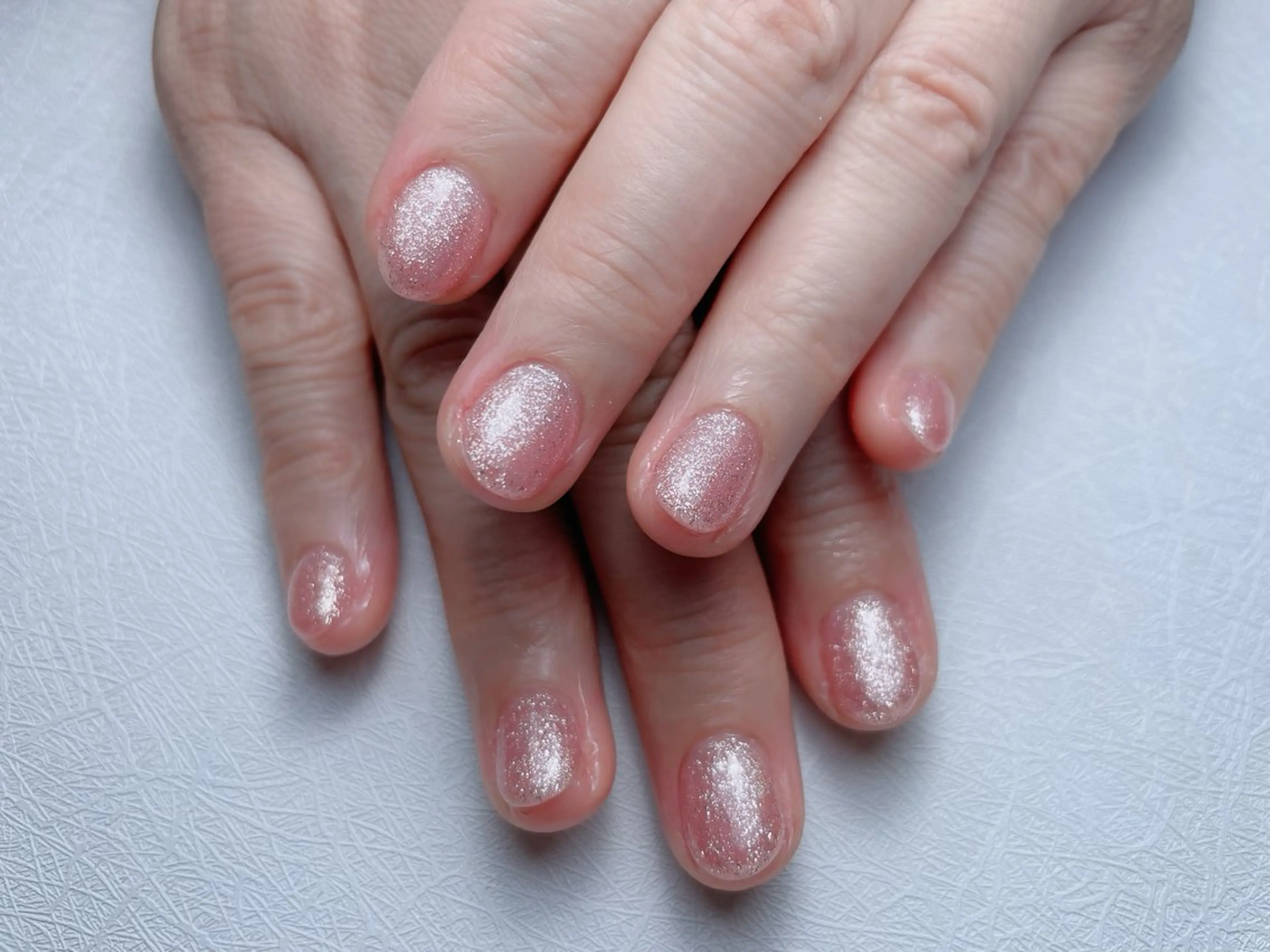 ネイル チークネイル 長さ出し フレンチネイル グラデーション キラキラネイル 中野駅から2分 MEO NAILのネイルデザイン