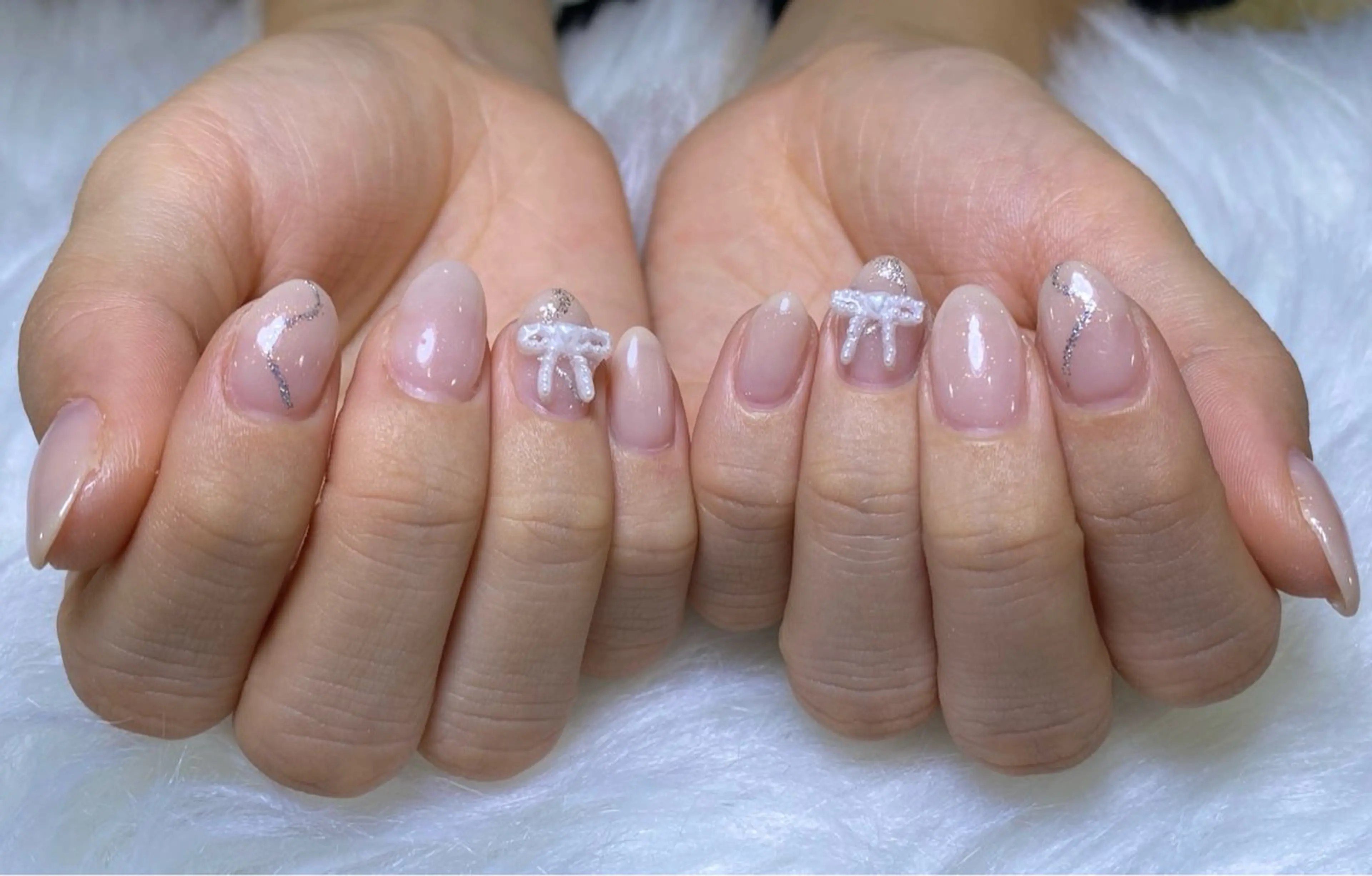 ネイル ハンドネイル エリアネイルサロン所属・つ きのネイルデザイン