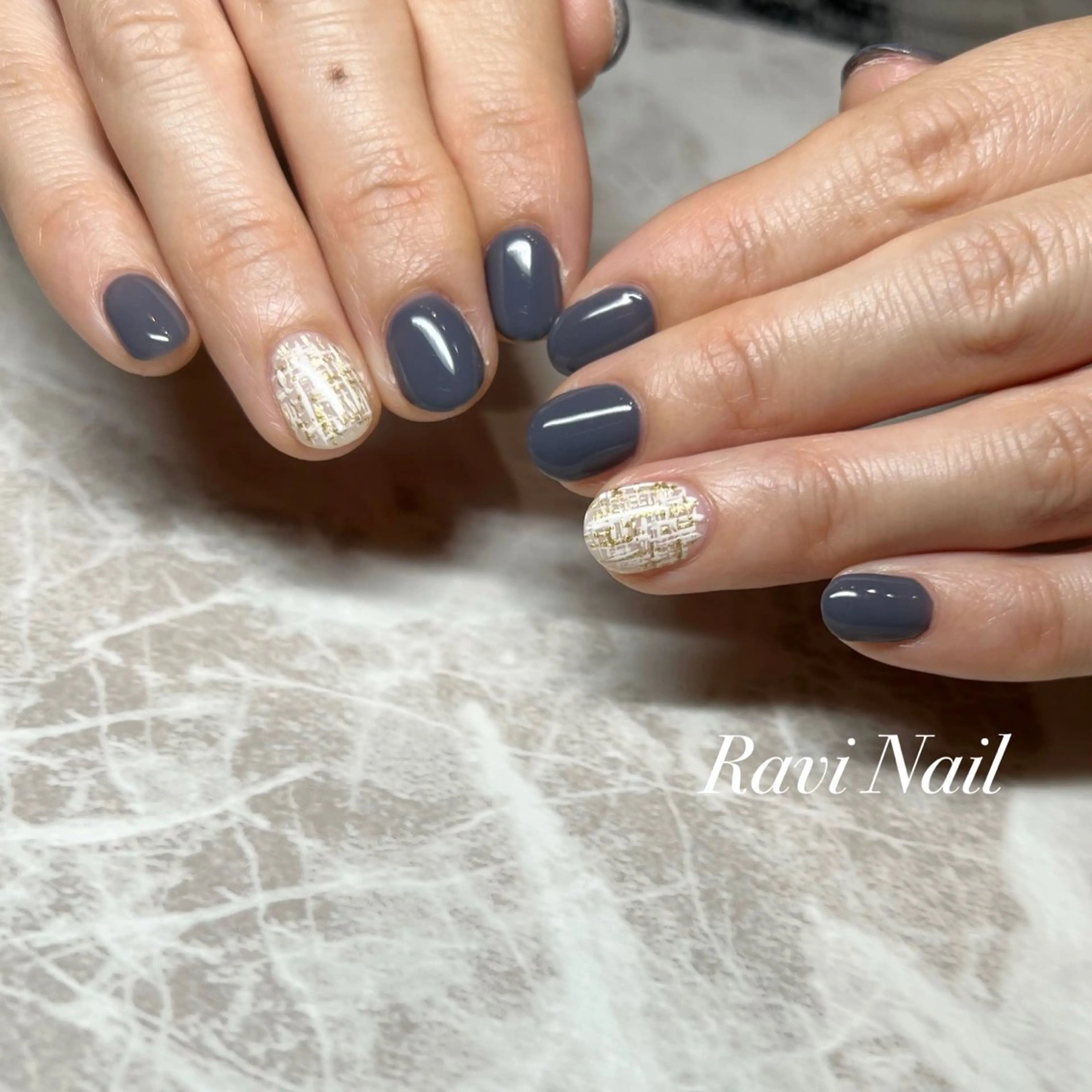 ネイル オフィスネイル ショートネイル シンプルネイル ツイードネイル 冬ネイル U. Minakoのネイルデザイン