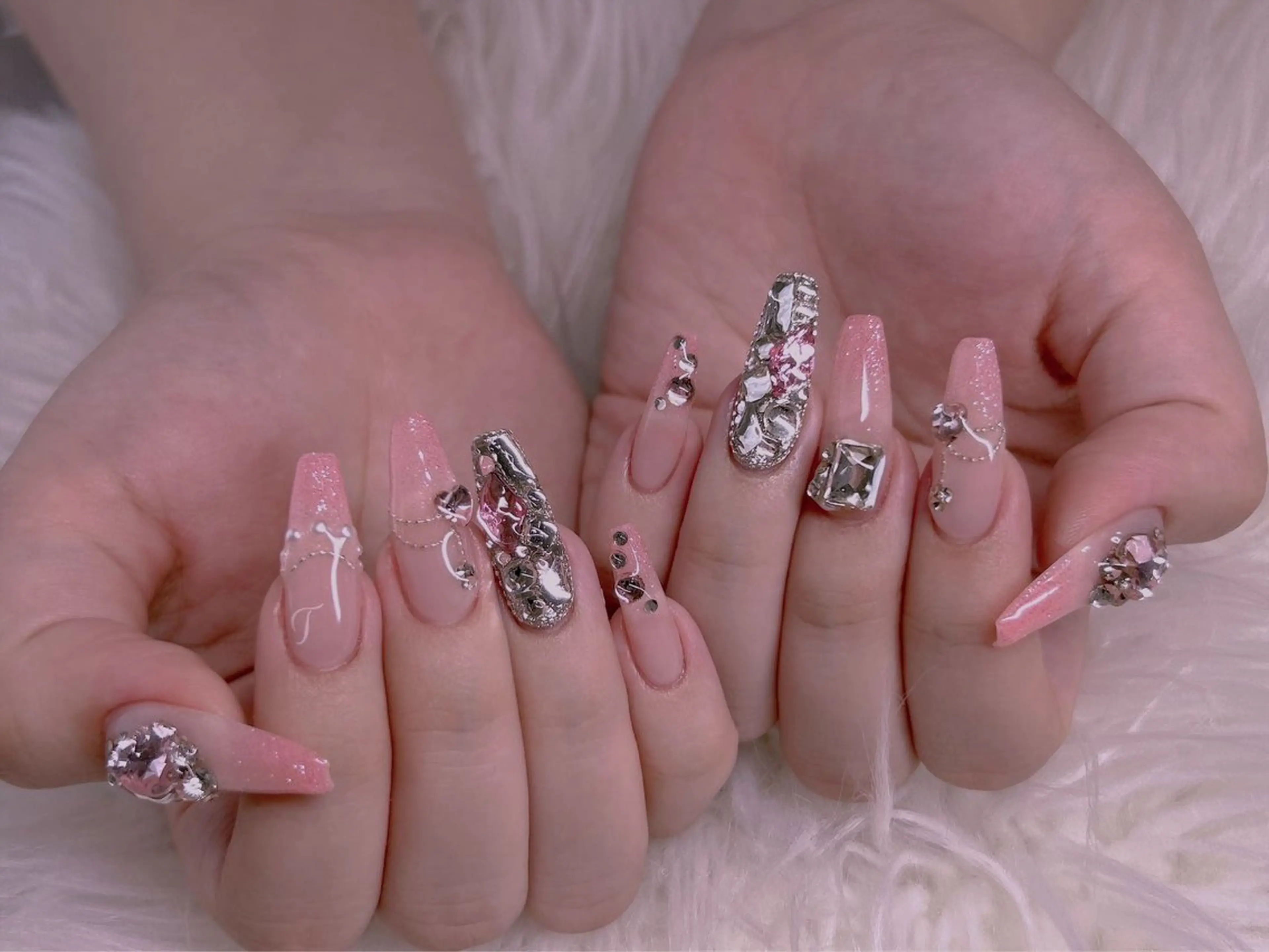 ネイル エムズ エムズのマツエク・マツパデザイン