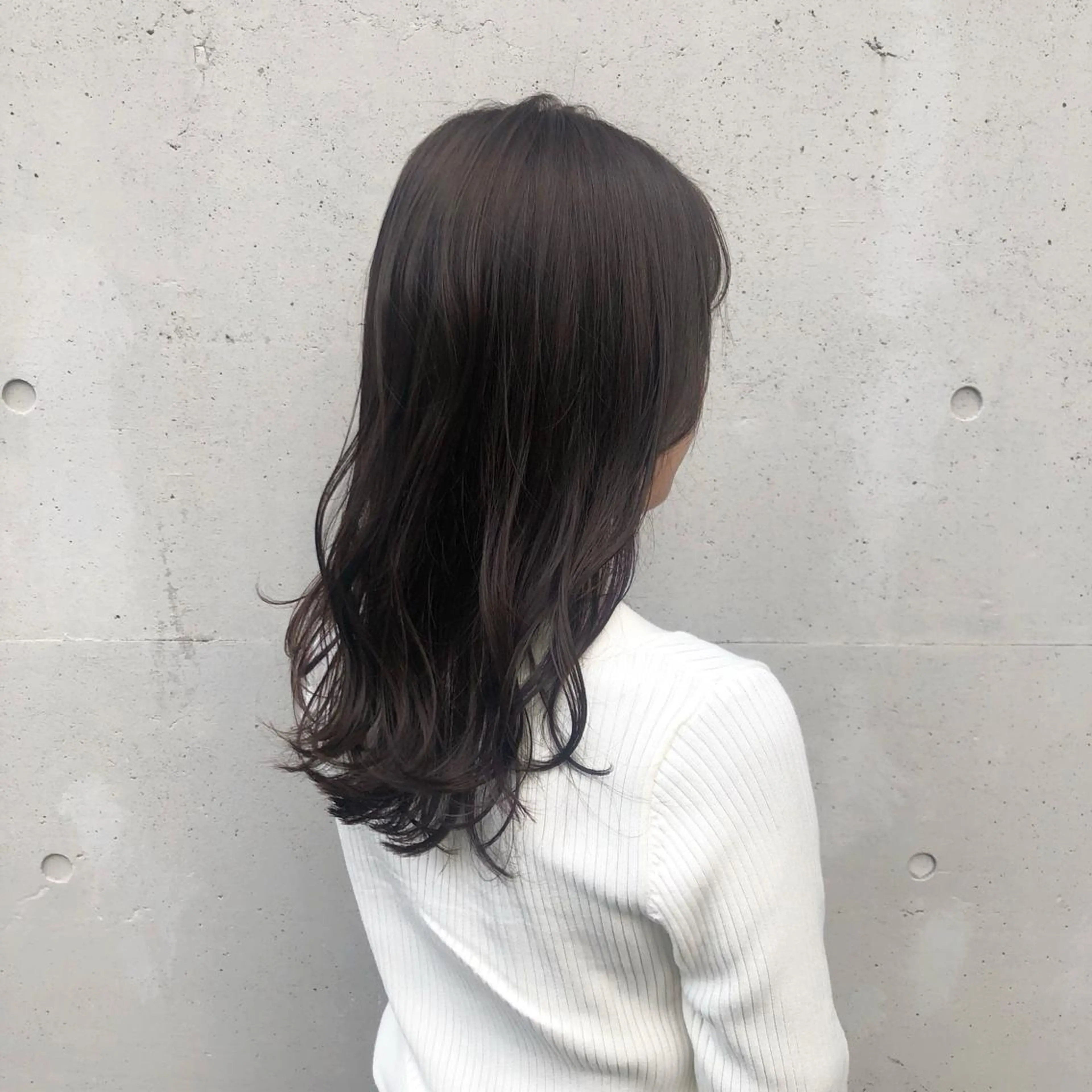 セミロング カラー グレージュ カット ヘアカラー トリートメント 酸性縮毛矯正🧴韓国 レイヤー/髪質改善のヘアスタイル