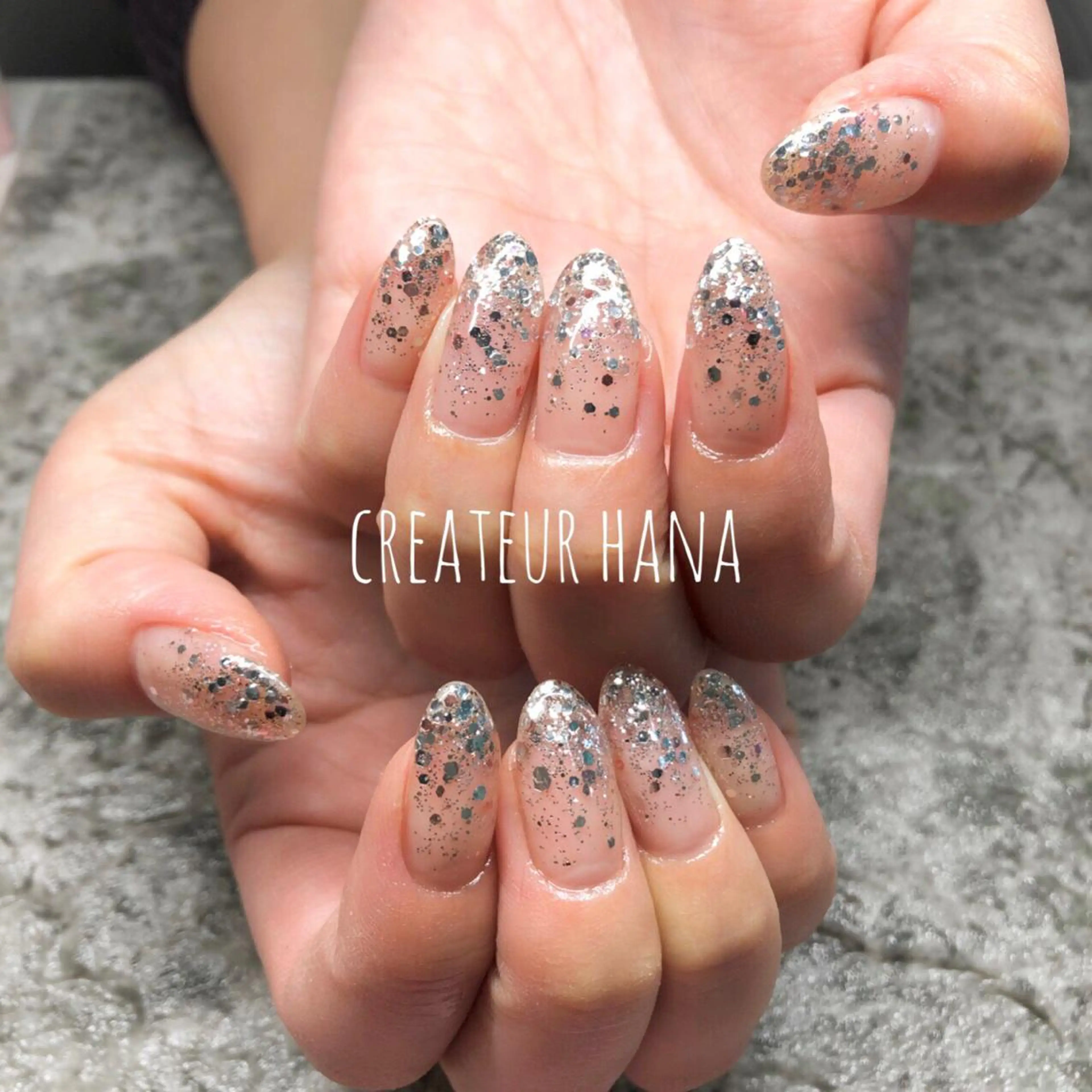 ネイル クレアトゥール華 都賀店所属・三橋 結菜のネイルデザイン