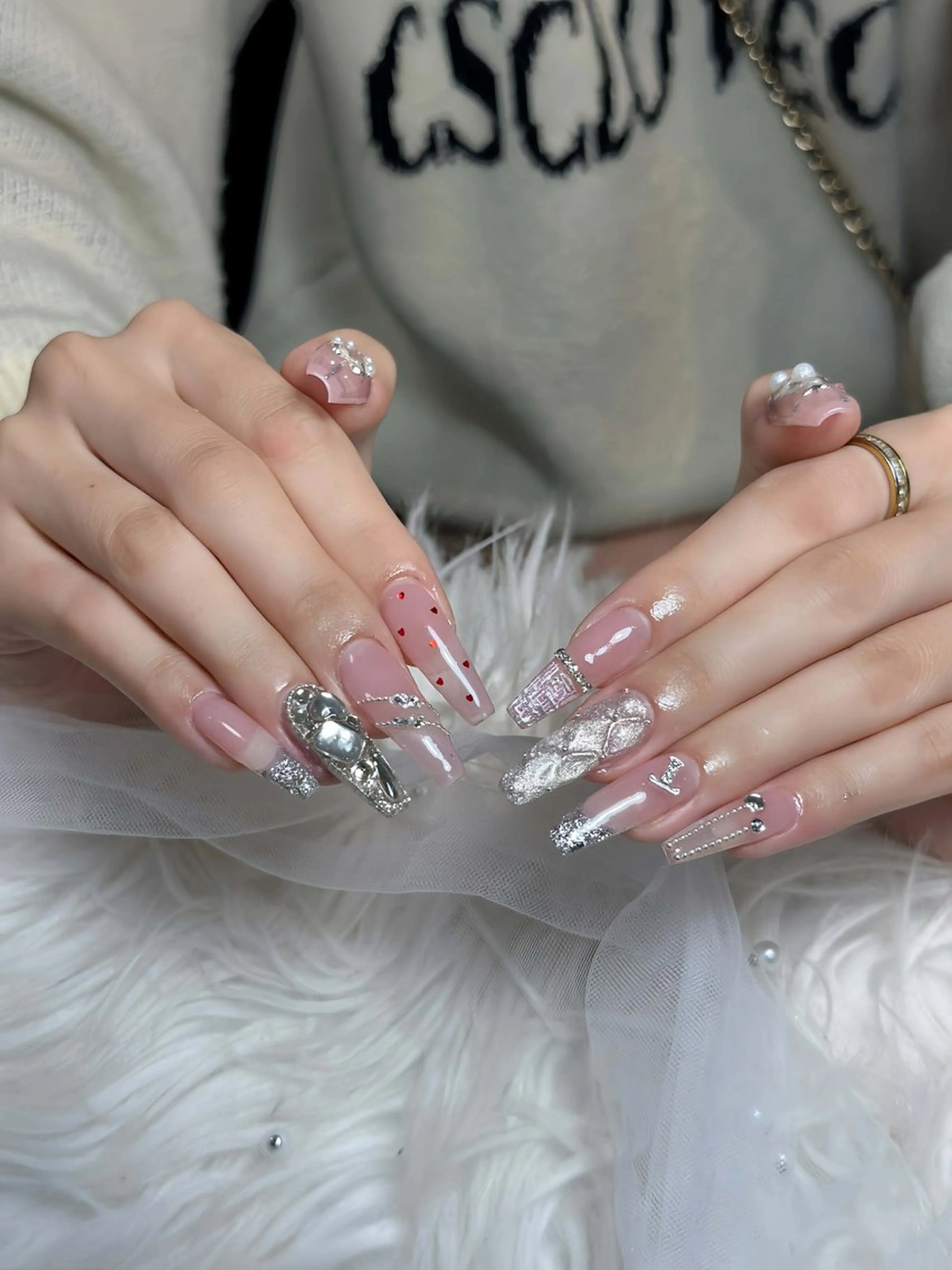 ネイル オーロラネイル ボルドー ブラウン 氷ネイル・うるうるネイル キラキラネイル Julli NailStudioのネイルデザイン