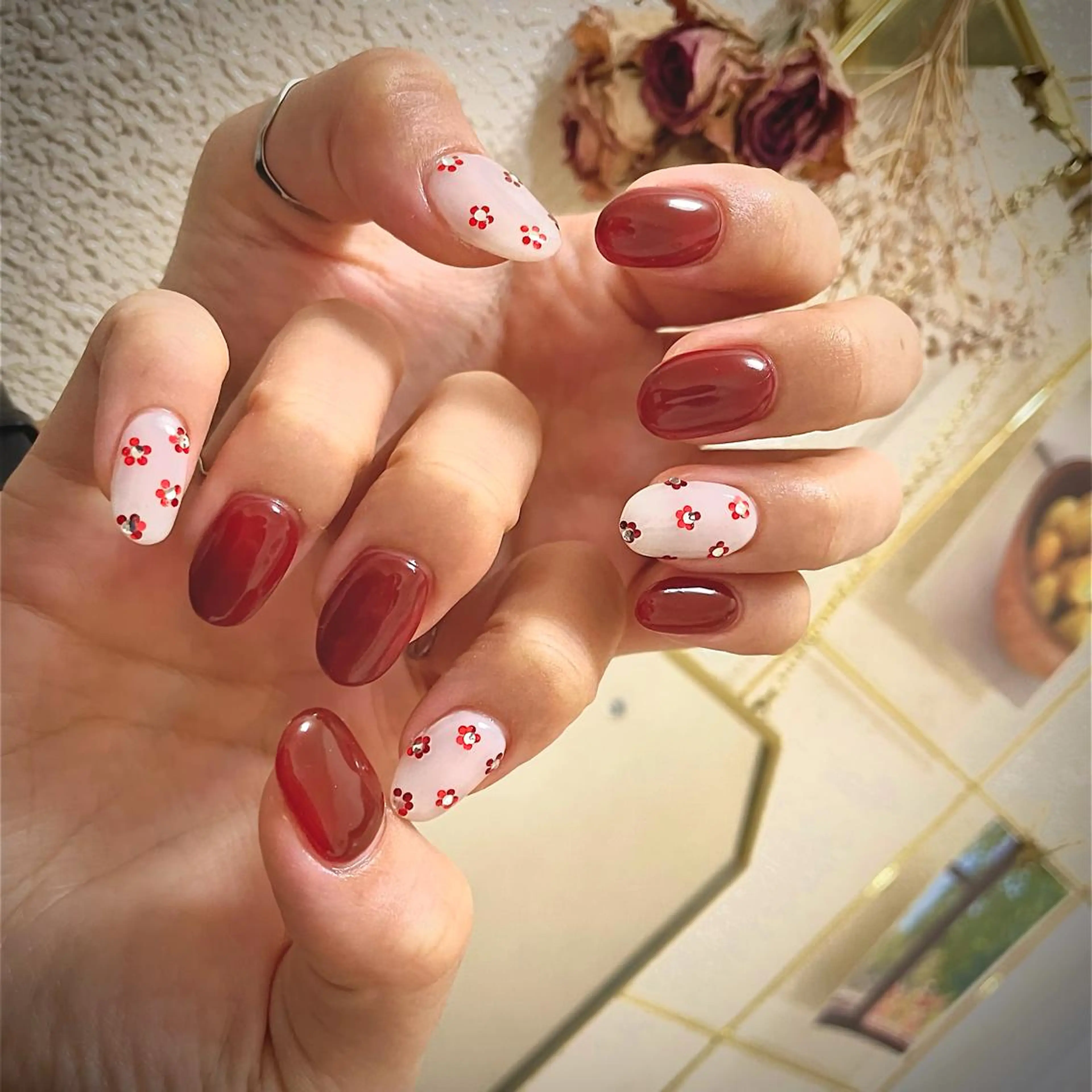 ネイル うにゃねいる🌷 Mayaのネイルデザイン