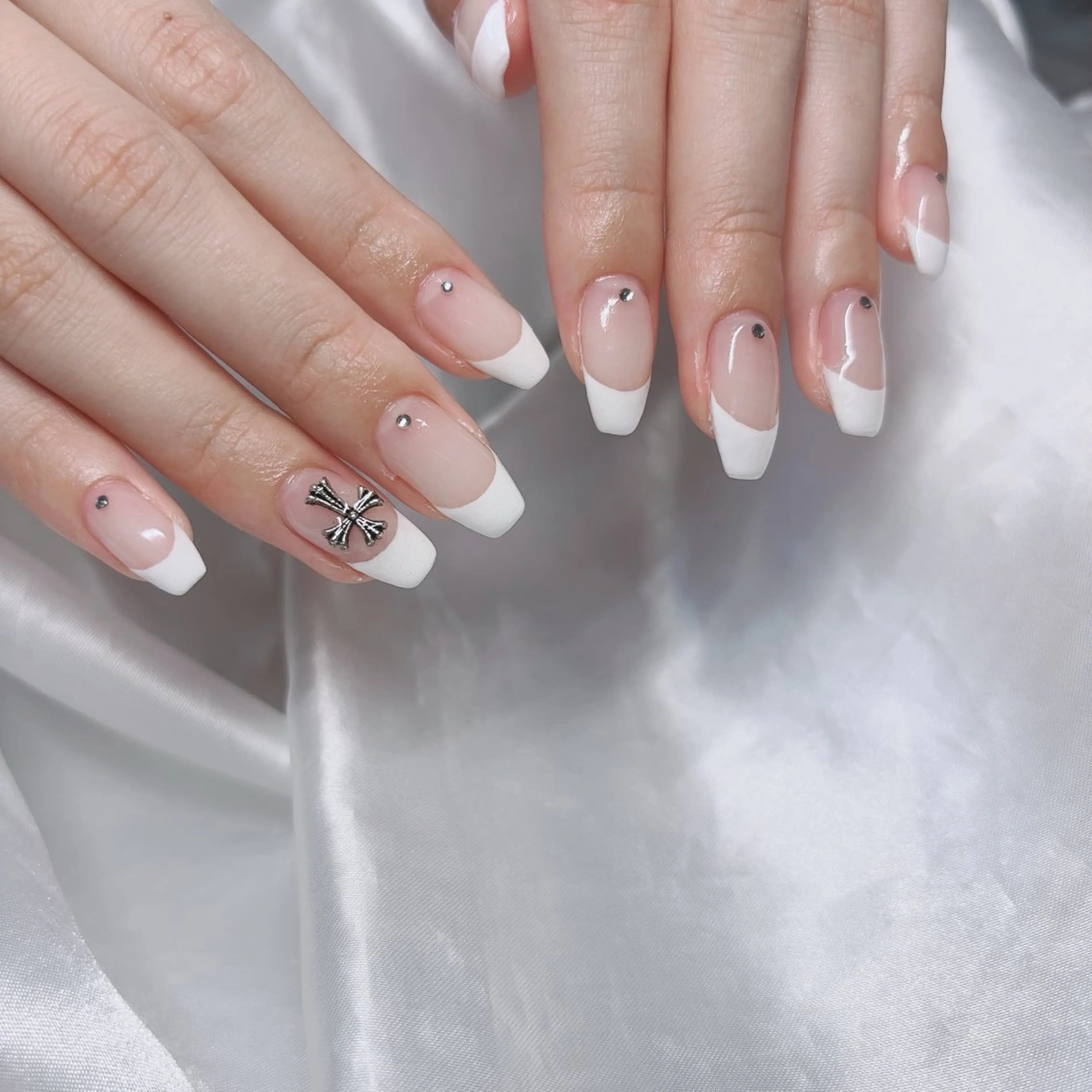 ネイル フレンチネイル 京橋/ Lance nail Minaのネイルデザイン