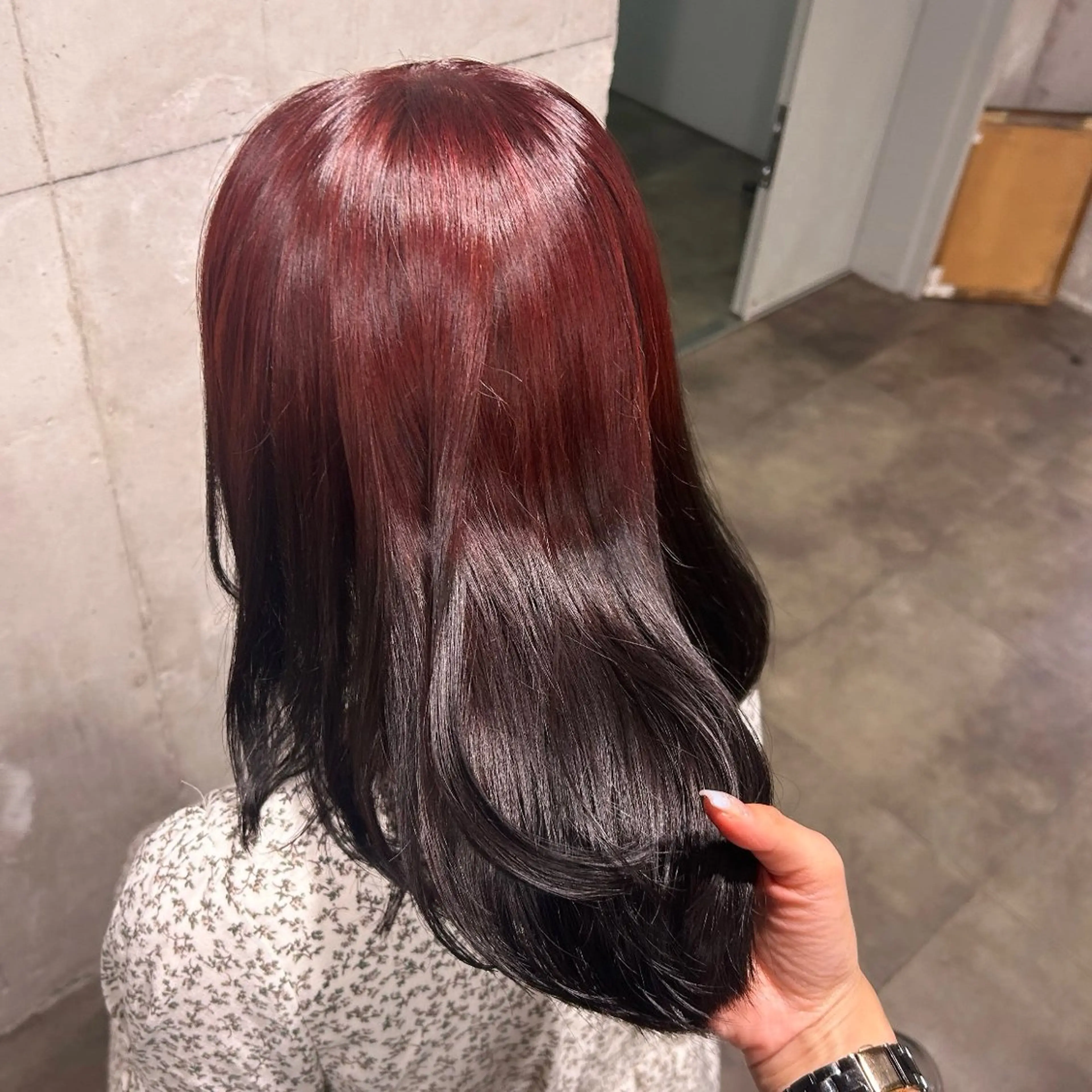 セミロング IS所属・横浜美容室/透明感 カラー/レイヤーのヘアスタイル