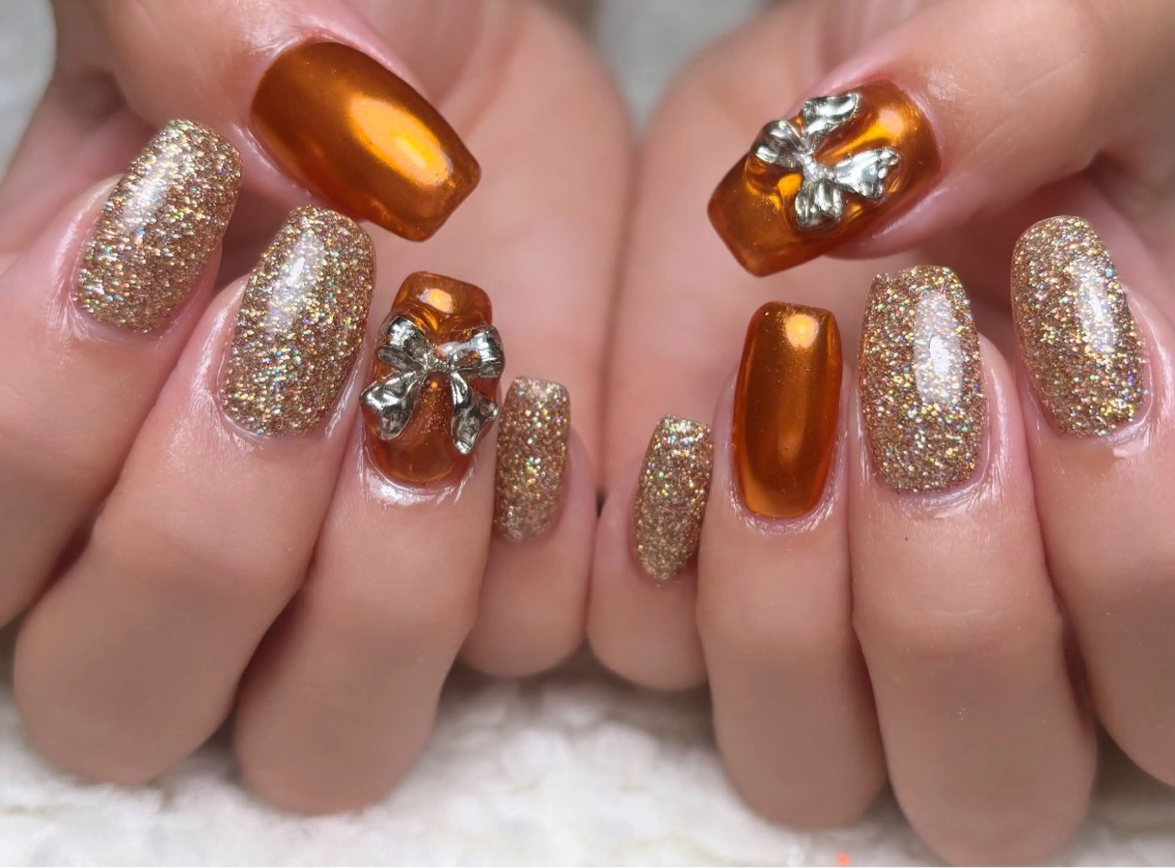 ネイル ラメ(グリッター) ミラーネイル miiiiiking-nail所属・賀城 美幸のネイルデザイン