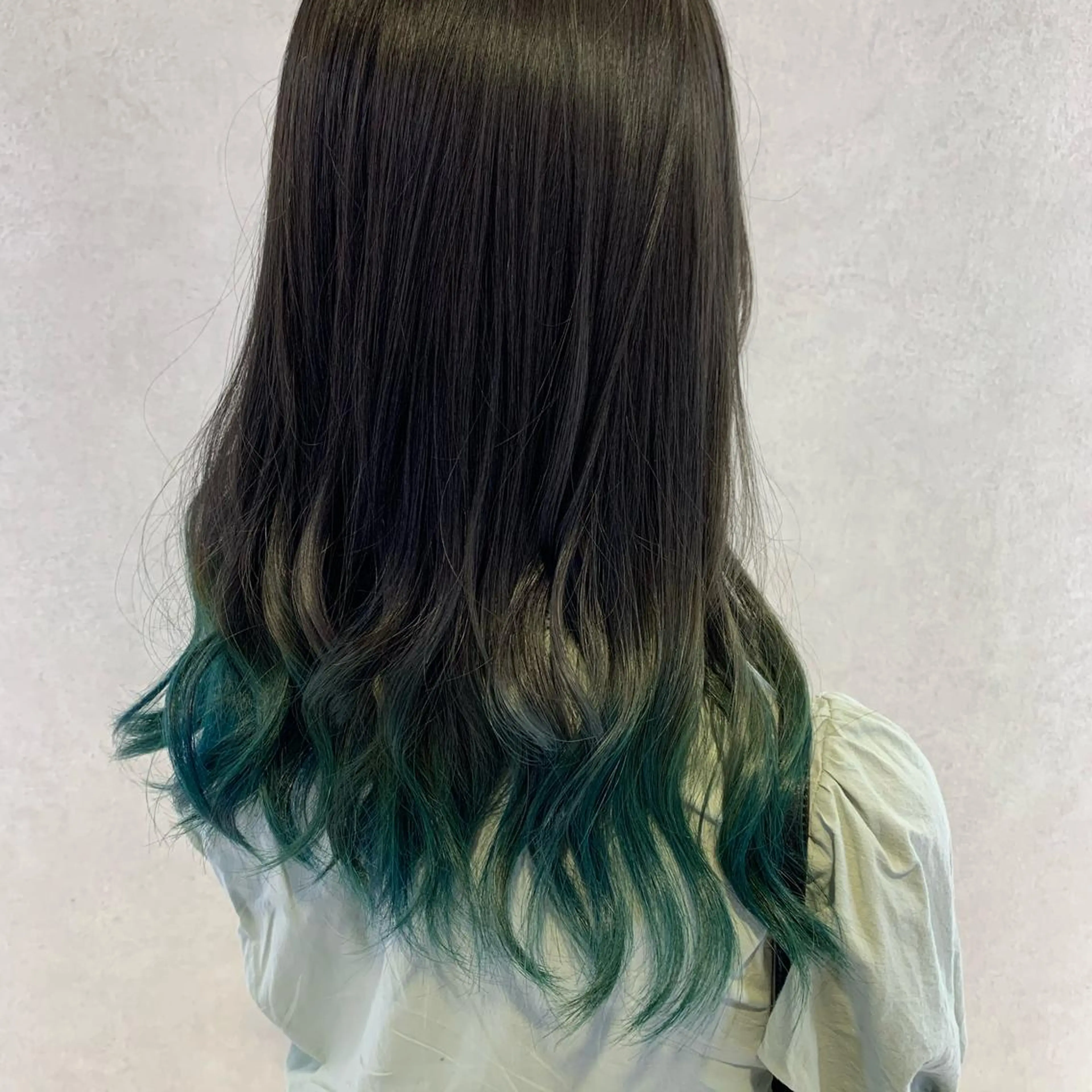 カラー Ri-ah所属・松田 拓也のヘアスタイル