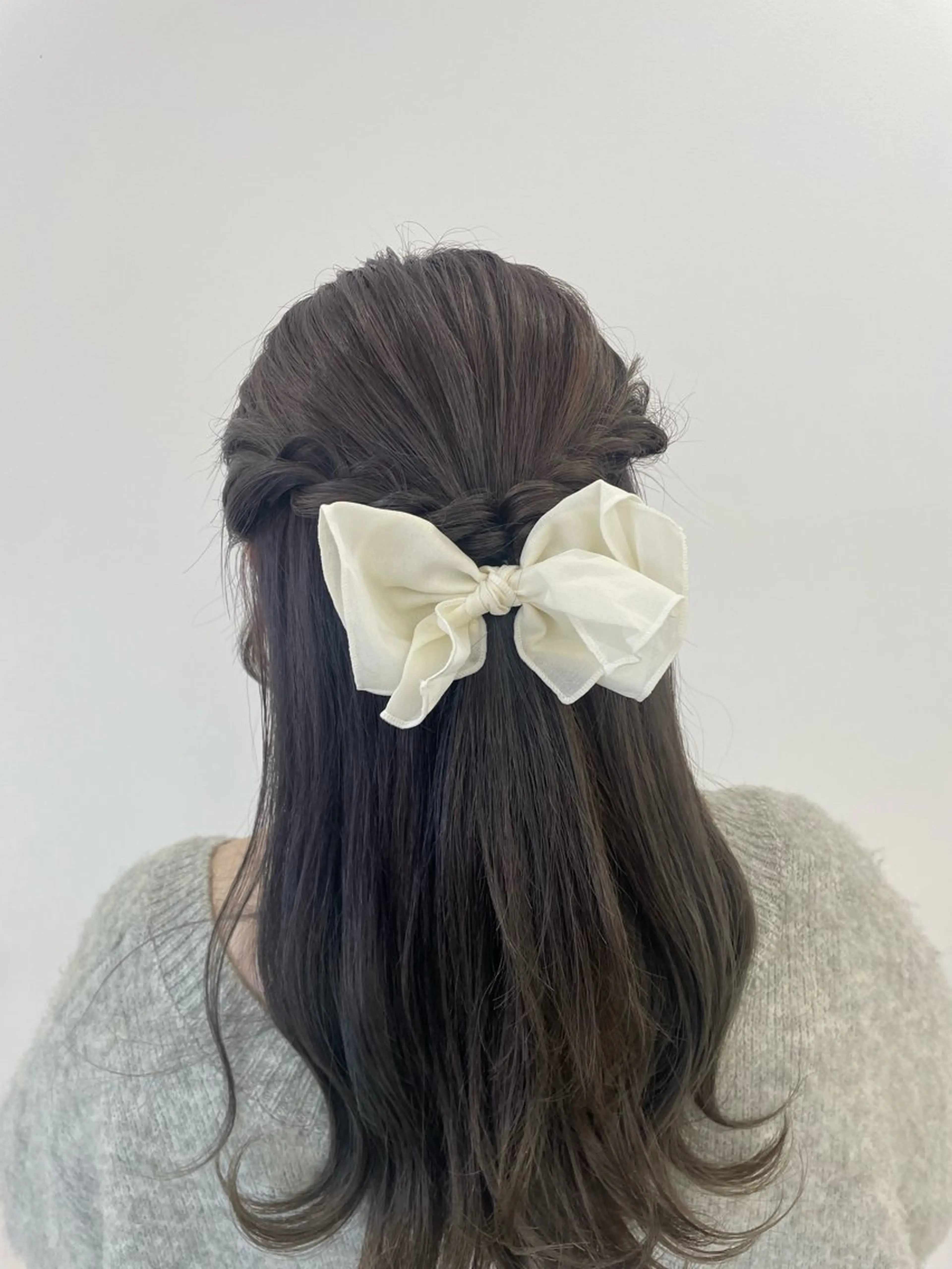 セミロング EARTH富山婦中店 2026新卒20万〜のヘアスタイル