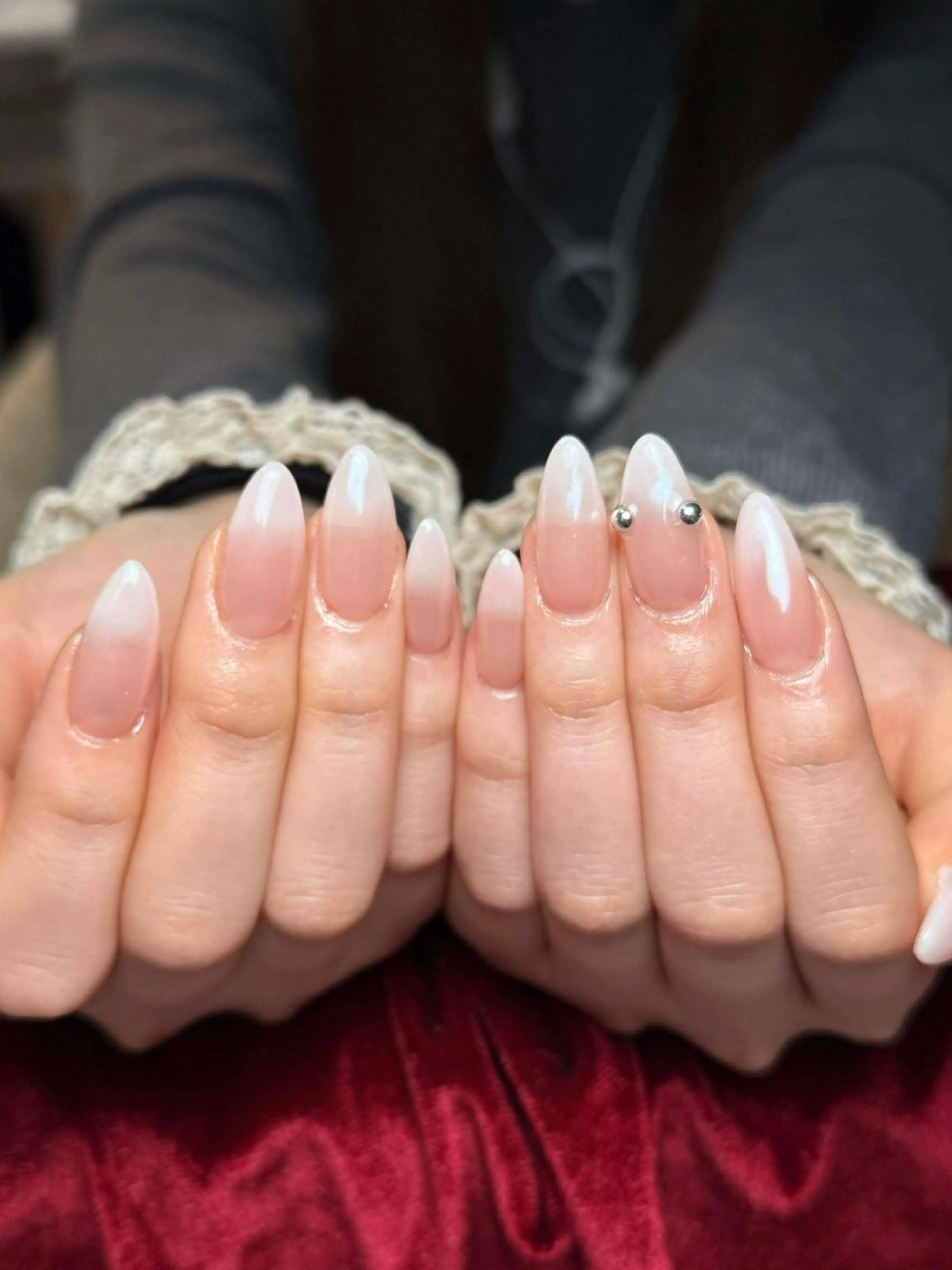 ネイル アートネイル 成人式 ジェルネイル ニュアンスネイル 夏ネイル ハンドネイル Nie Nail Shinokuboのネイルデザイン