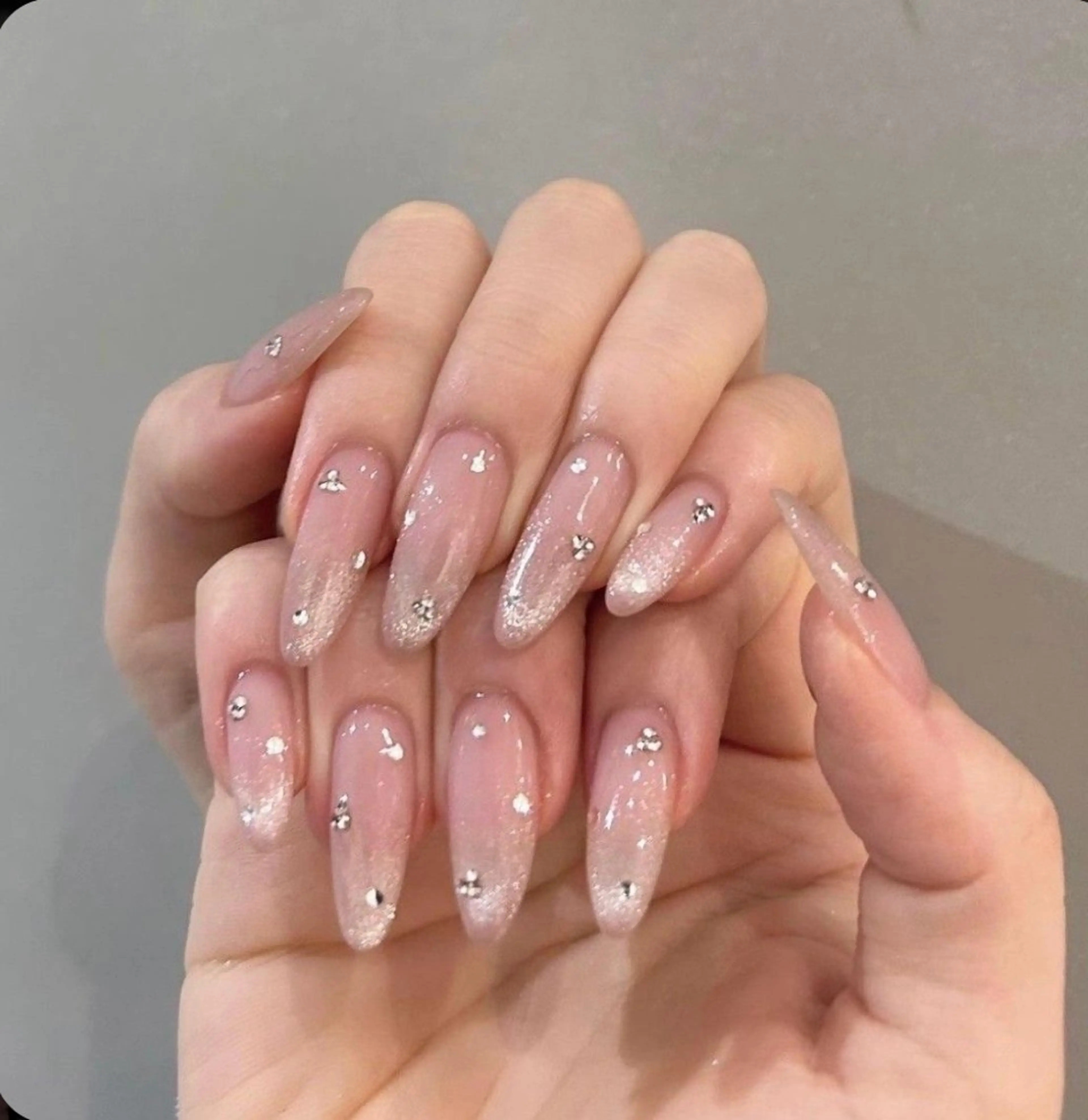 ネイル ATULA nailのネイルデザイン