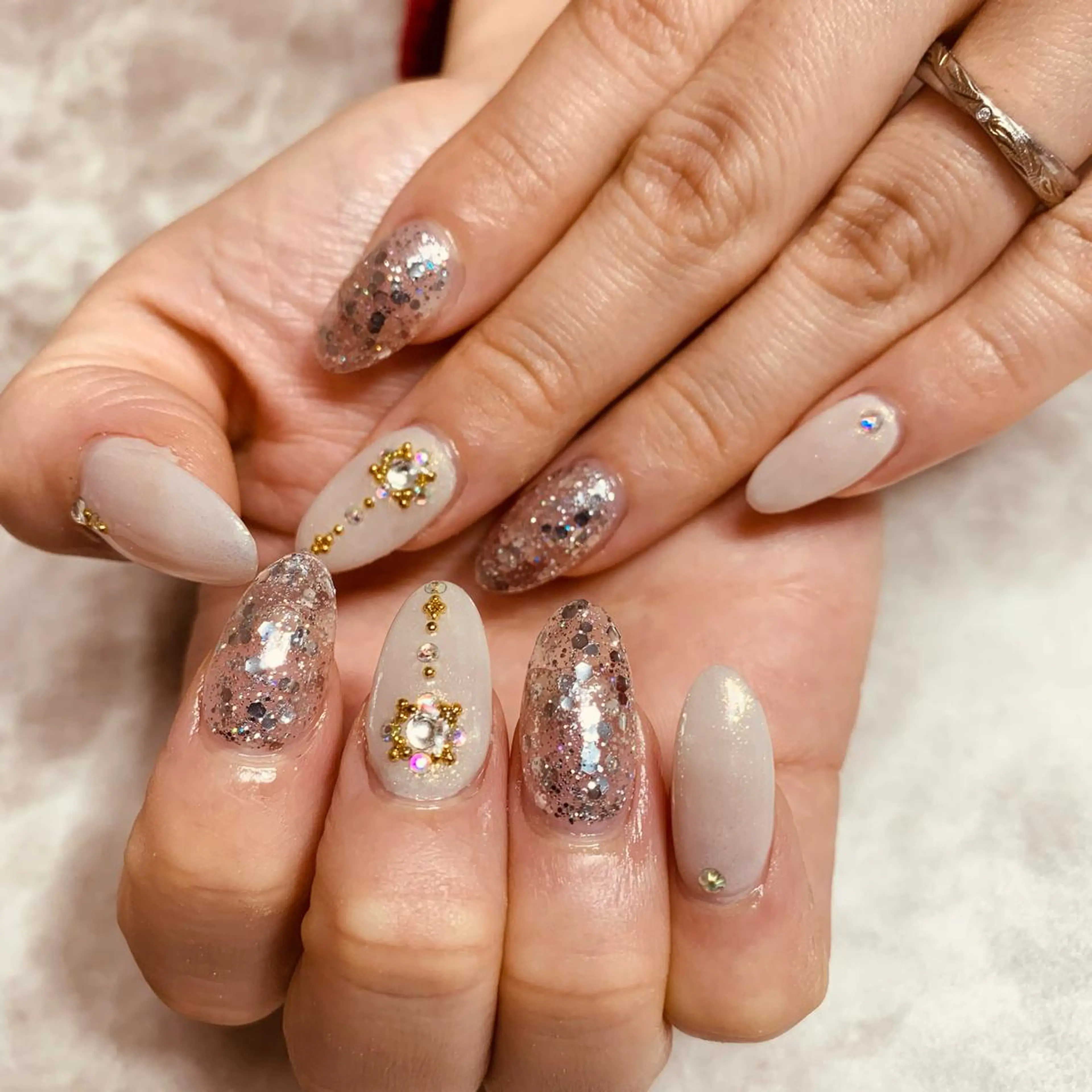 ネイル salon Hush Hushのネイルデザイン