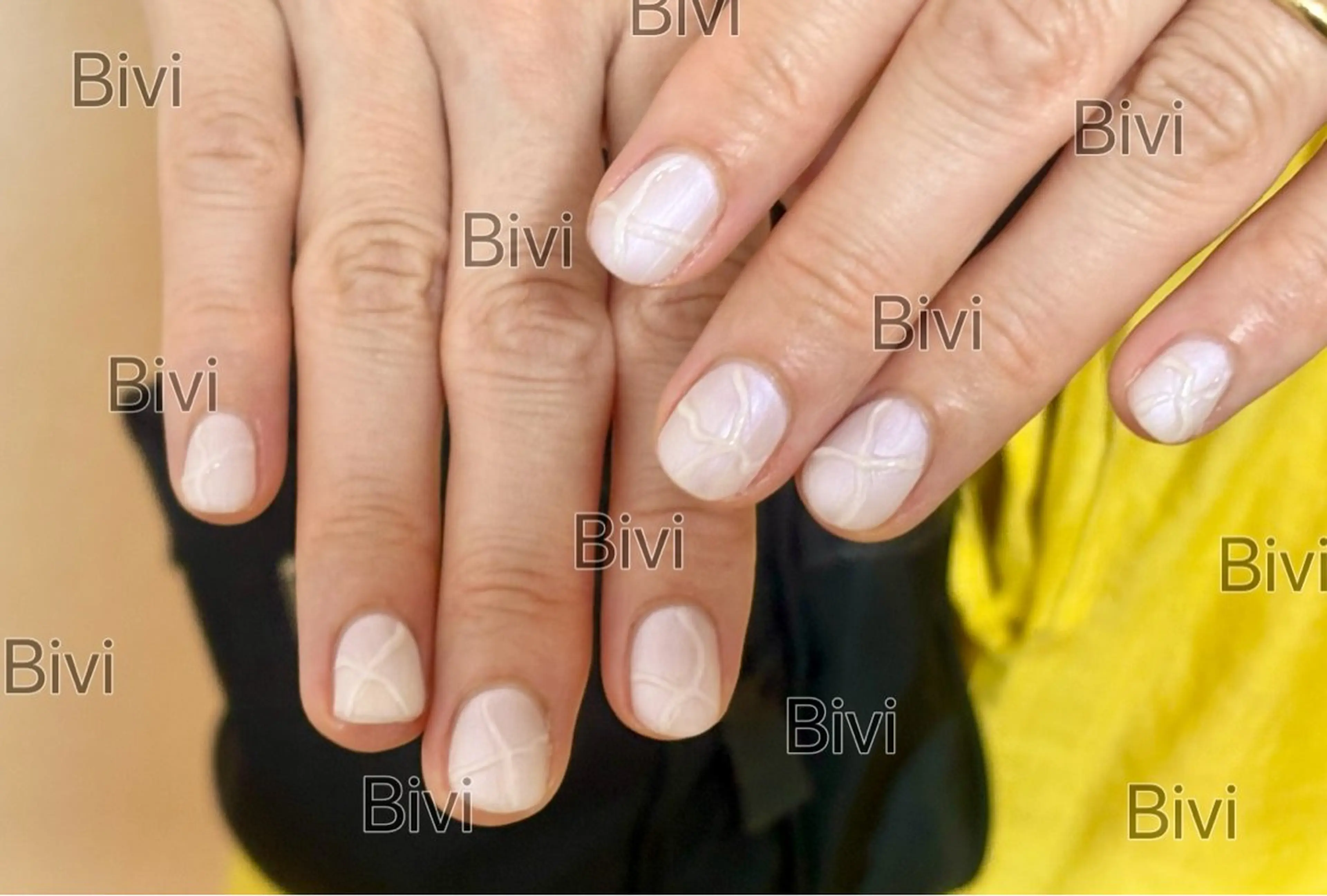 ネイル シンプルネイル ハンドネイル ハンドケア ♡Bivi♡自爪に 優しいネイルサロンのネイルデザイン