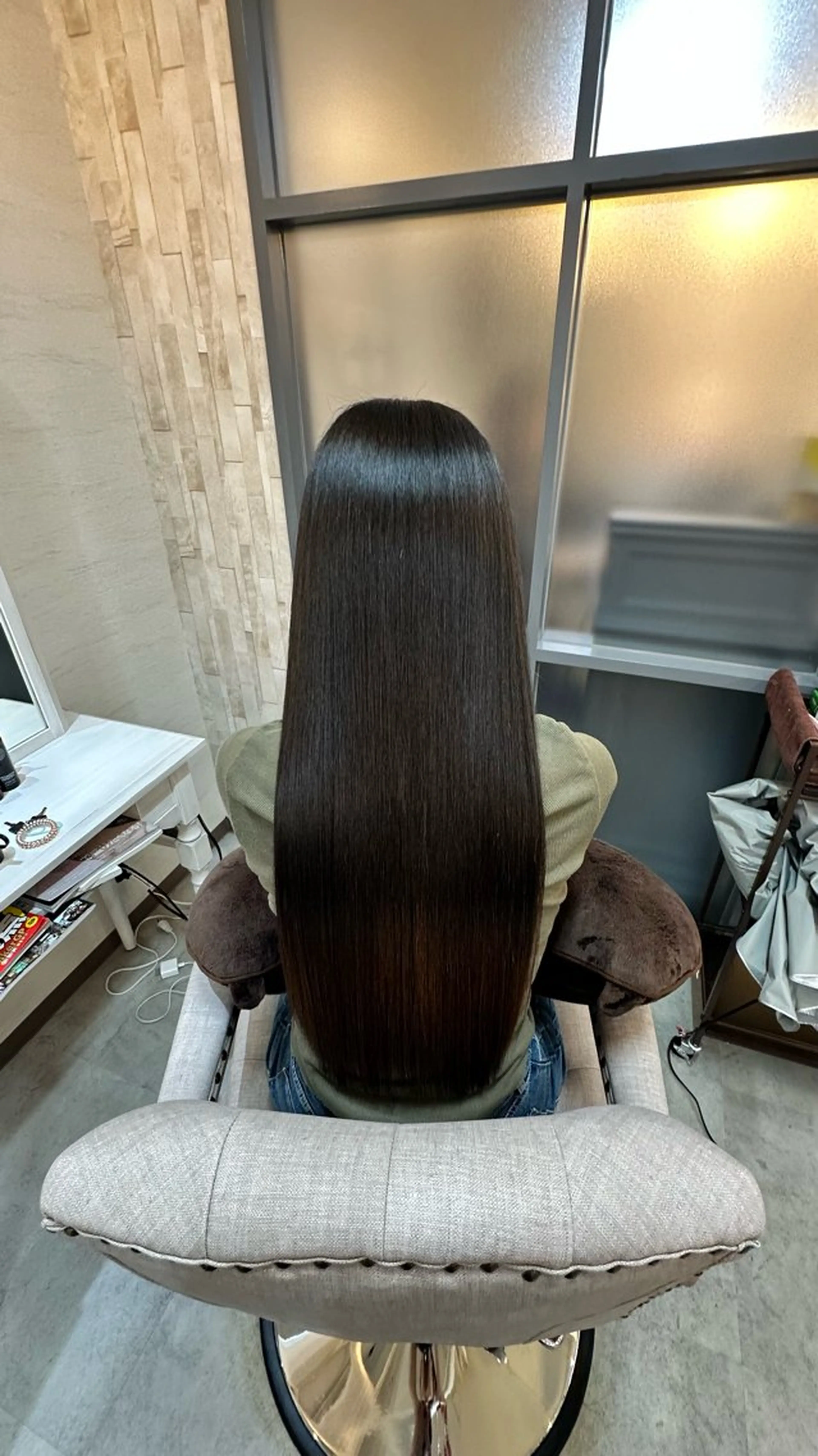 ロング 髪質改善 トリートメント トリートメント 🖤ほのか/ツヤ髪 /髪質改善/縮毛矯正のヘアスタイル