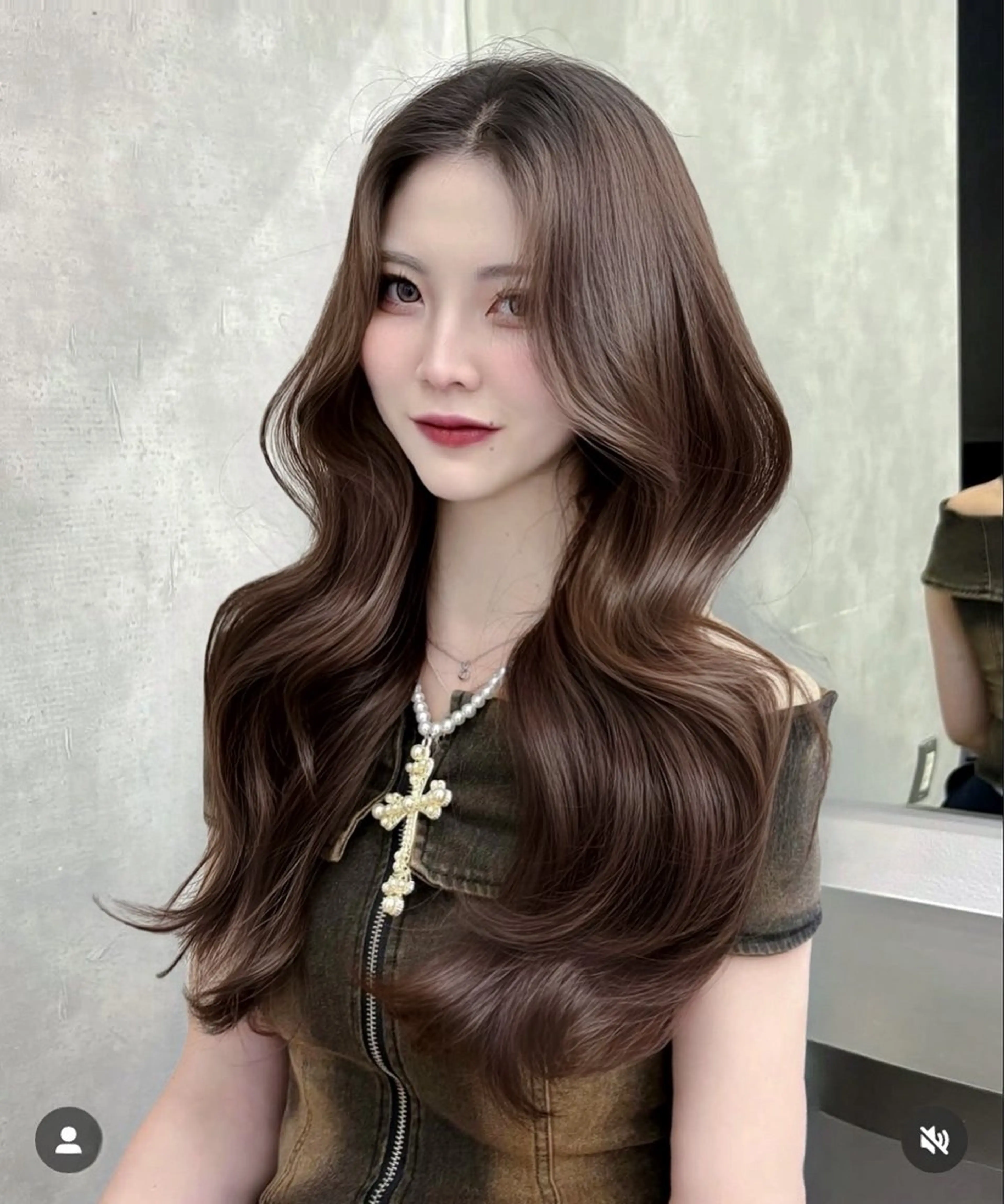 ロング カラー MAEUL NAGOYA所属・⛓ワンホンレイヤー 🥀🖤/あいりのヘアスタイル