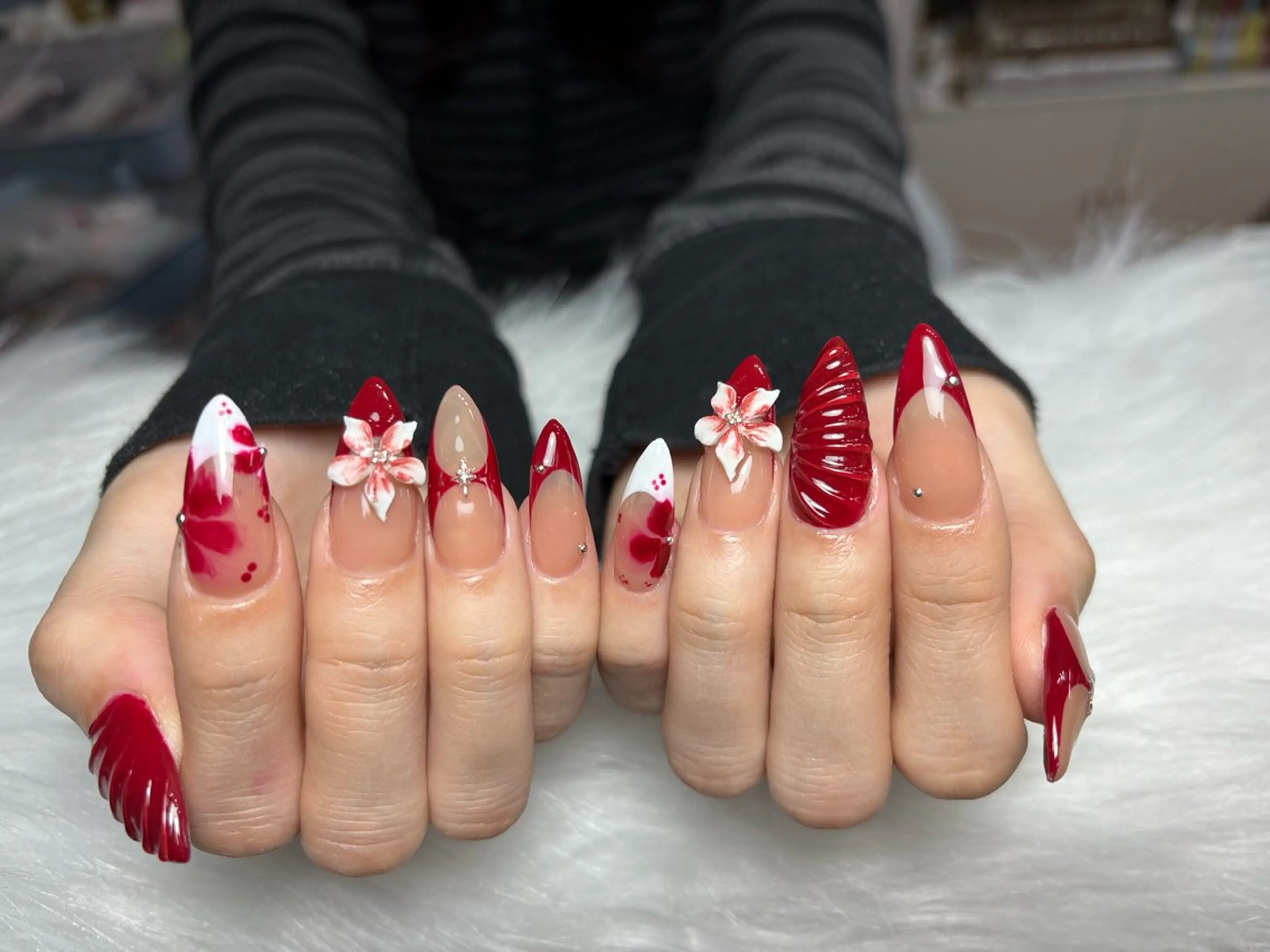 ネイル アートネイル 長さ出し ジェルネイル マグネットネイル ニュアンスネイル なな_ CloudyChanのネイルデザイン