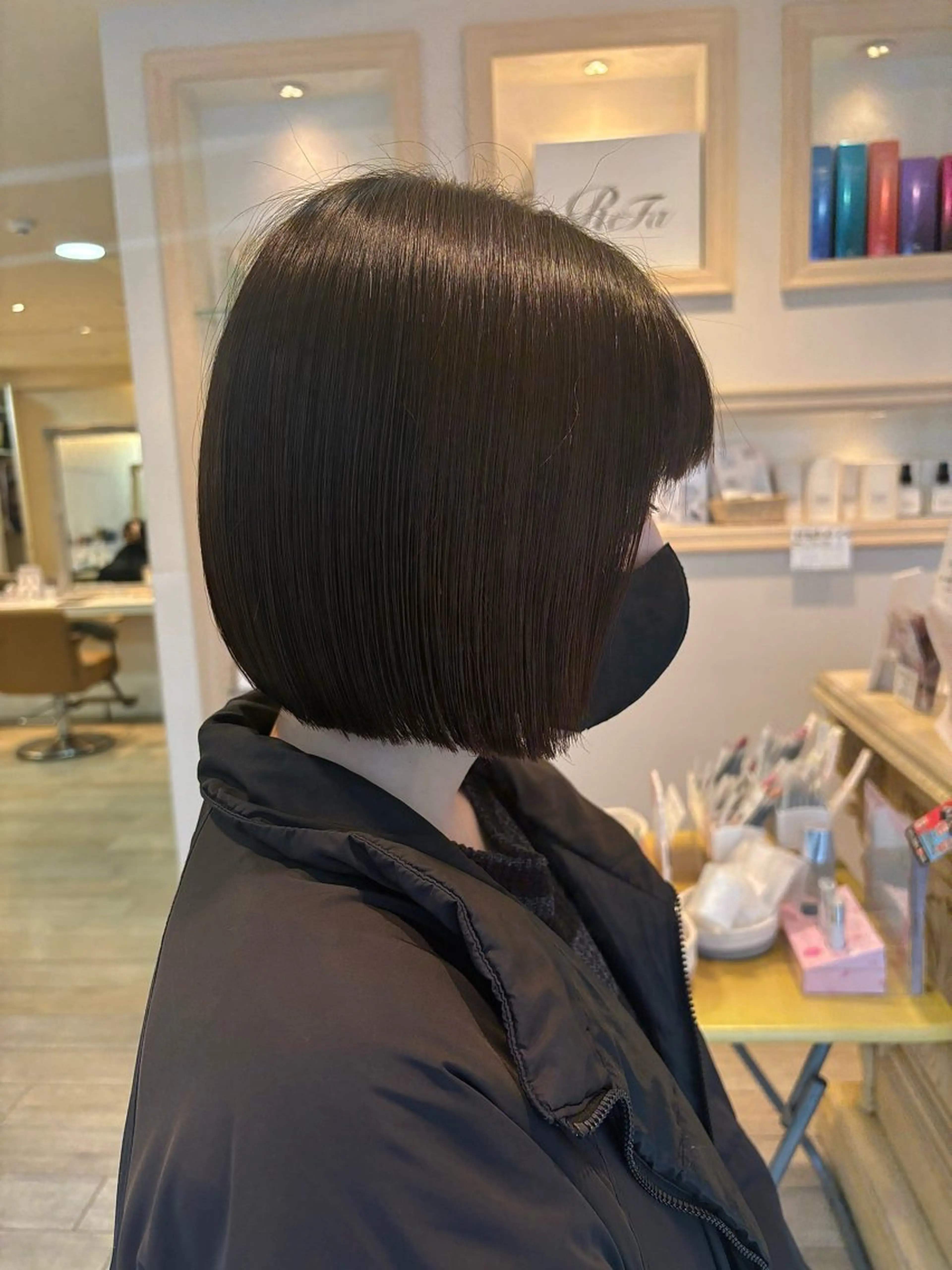 ショート カット rio/ボブ /ブリーチカラー🫧のヘアスタイル