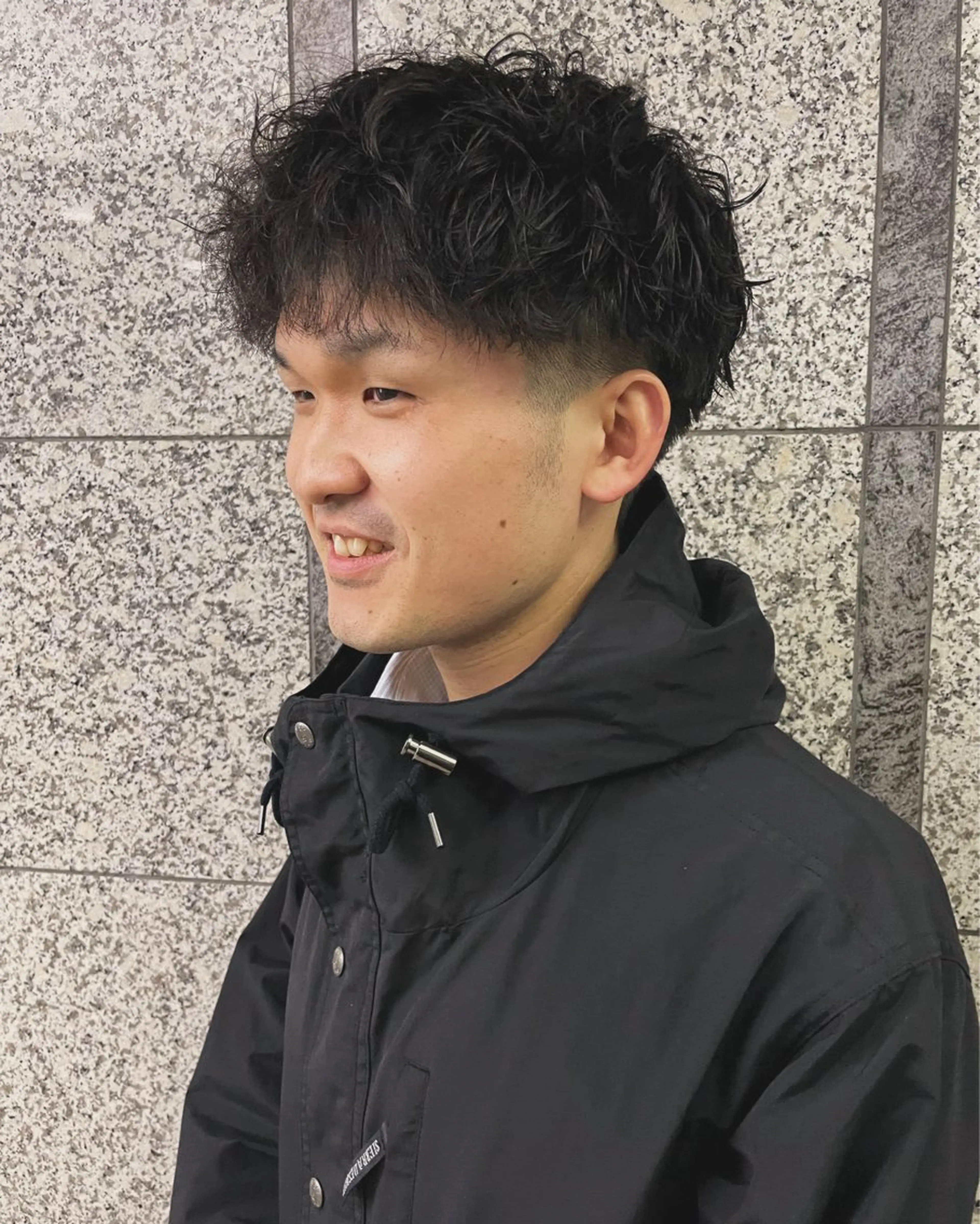 パーマ メンズ メンズパーマ メンズツイストパーマ ツイストパーマ カット パーマ トリートメント 髪質改善/美髪カラー Hiroakiのヘアスタイル