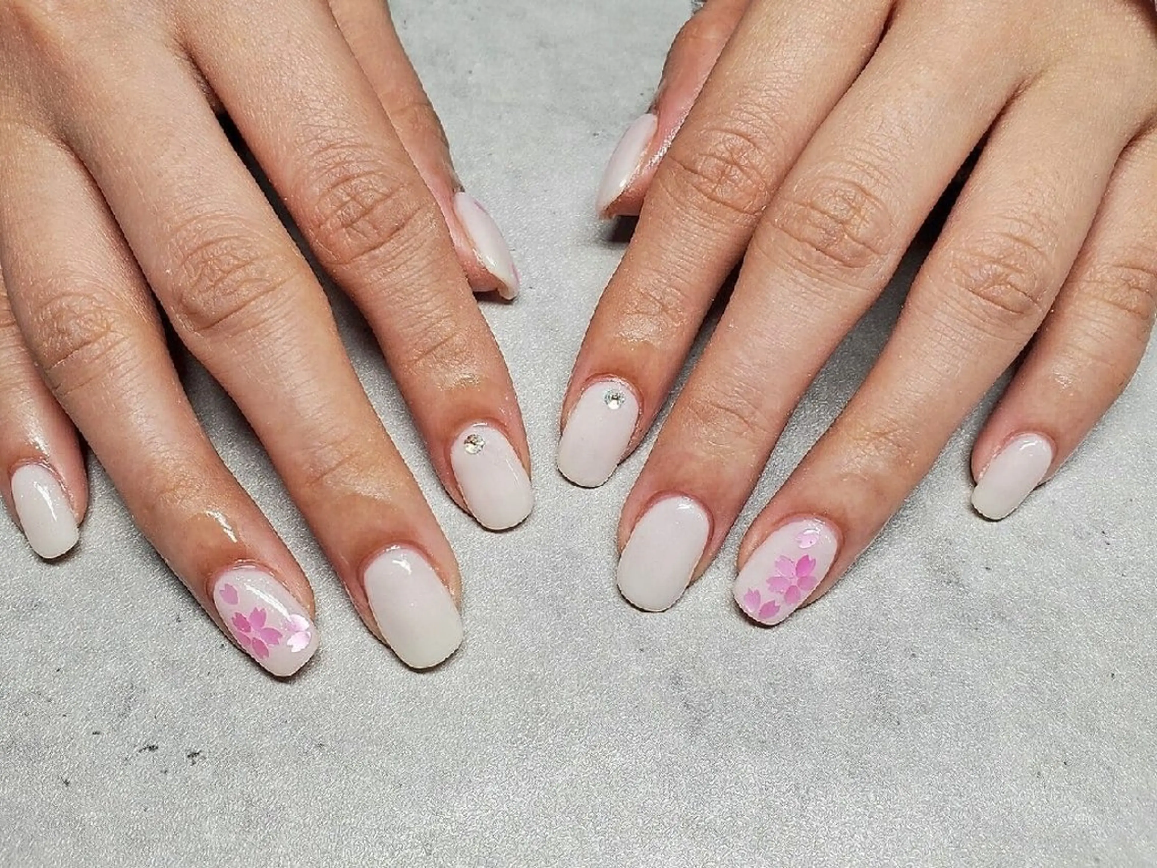 ネイル アートネイル 入学式 韓国ネイル ニュアンスネイル ワンカラーネイル ハンドネイル JULIE NAILのネイルデザイン