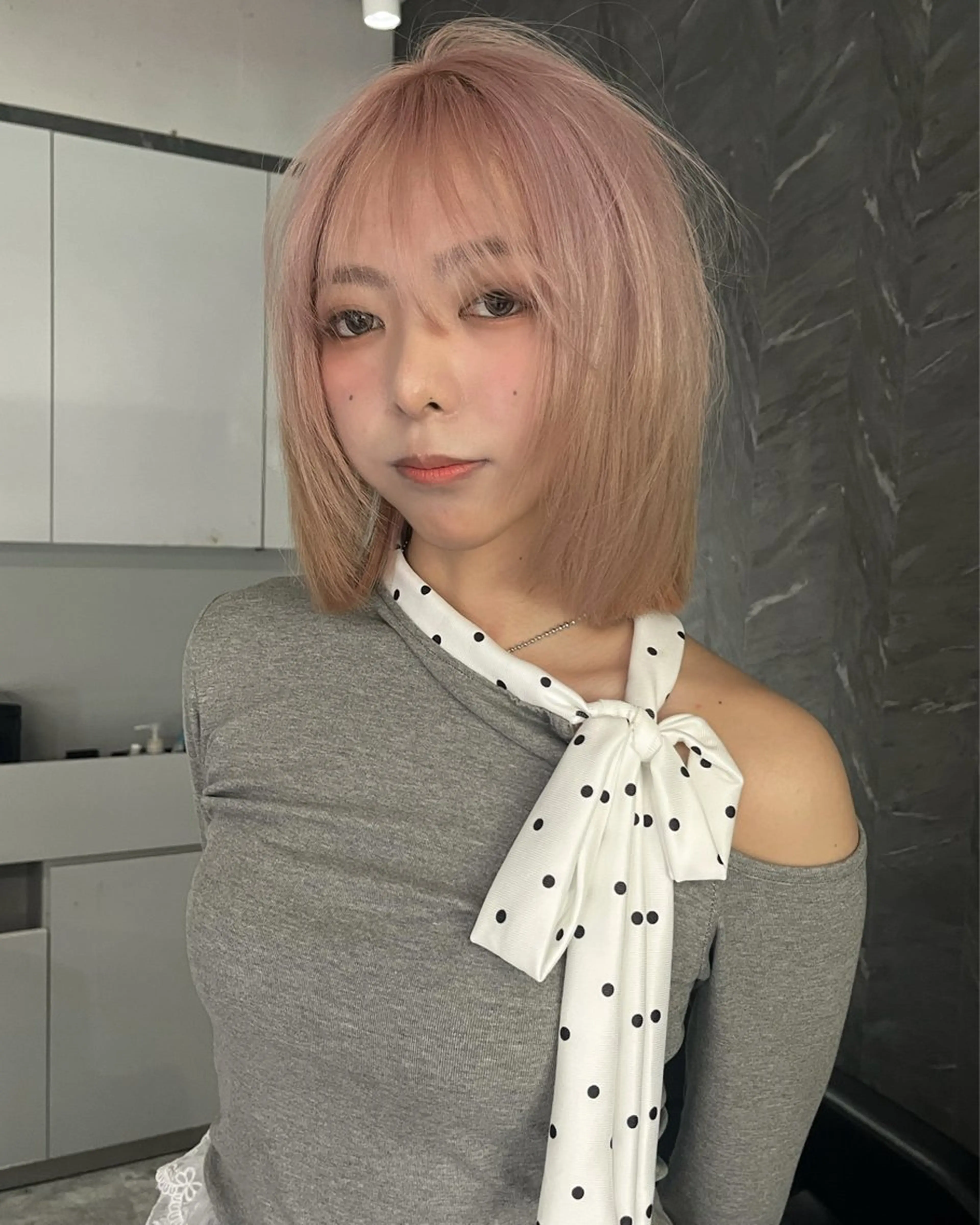 2bleach color＋cut  modelの写真