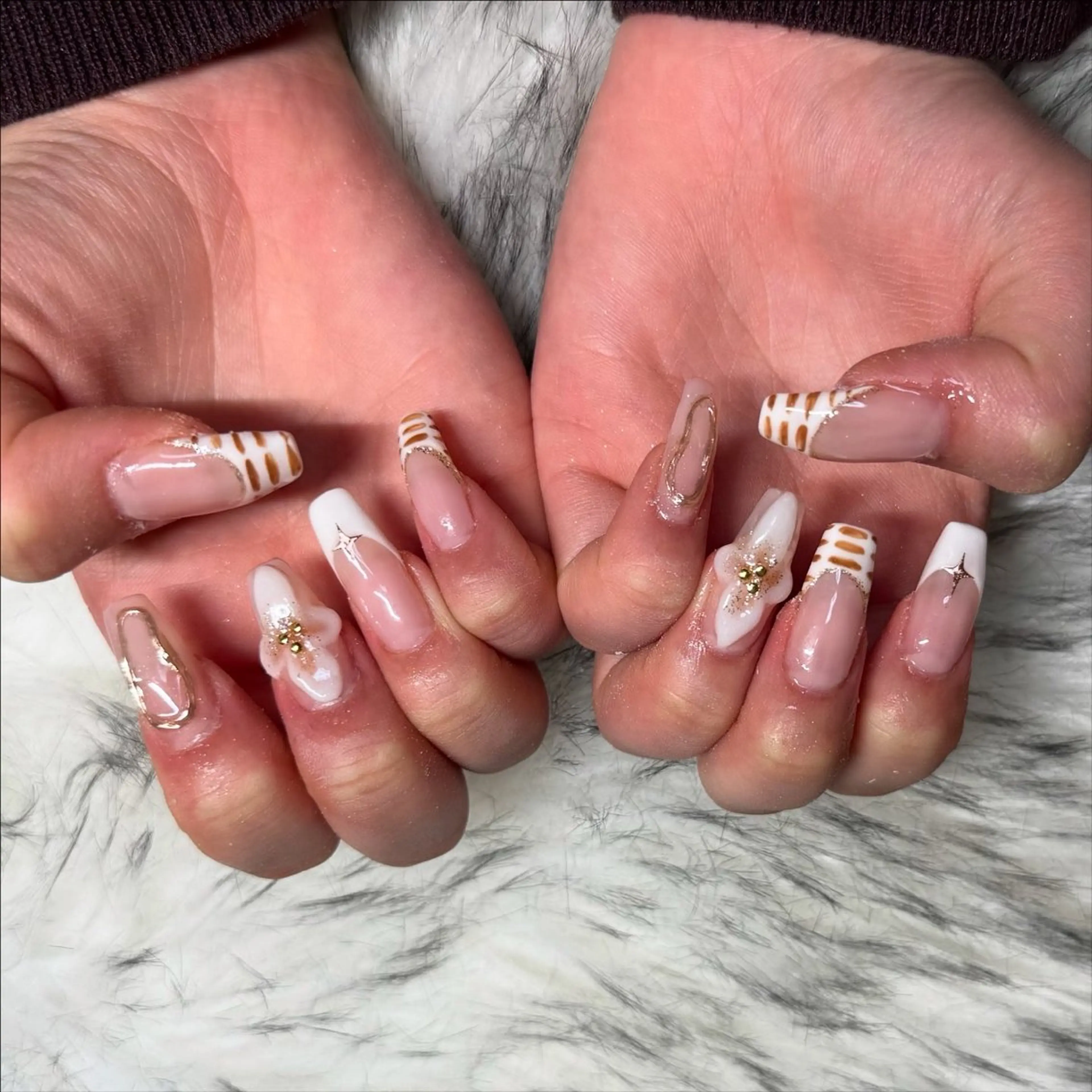 ロング ハンドネイル mao .のネイルデザイン