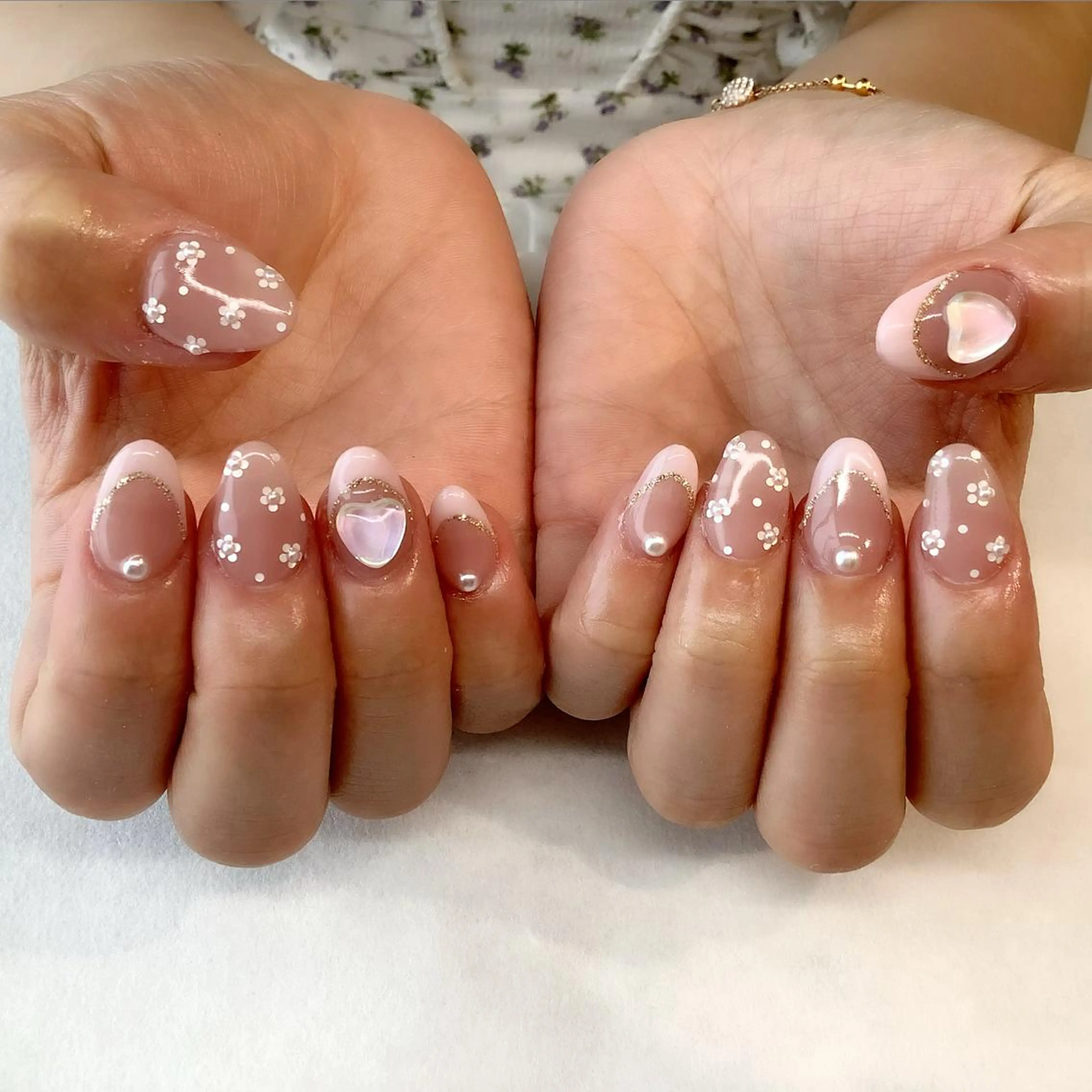 ネイル ハンドネイル 💎🐰 saki. m 🐰💎のネイルデザイン