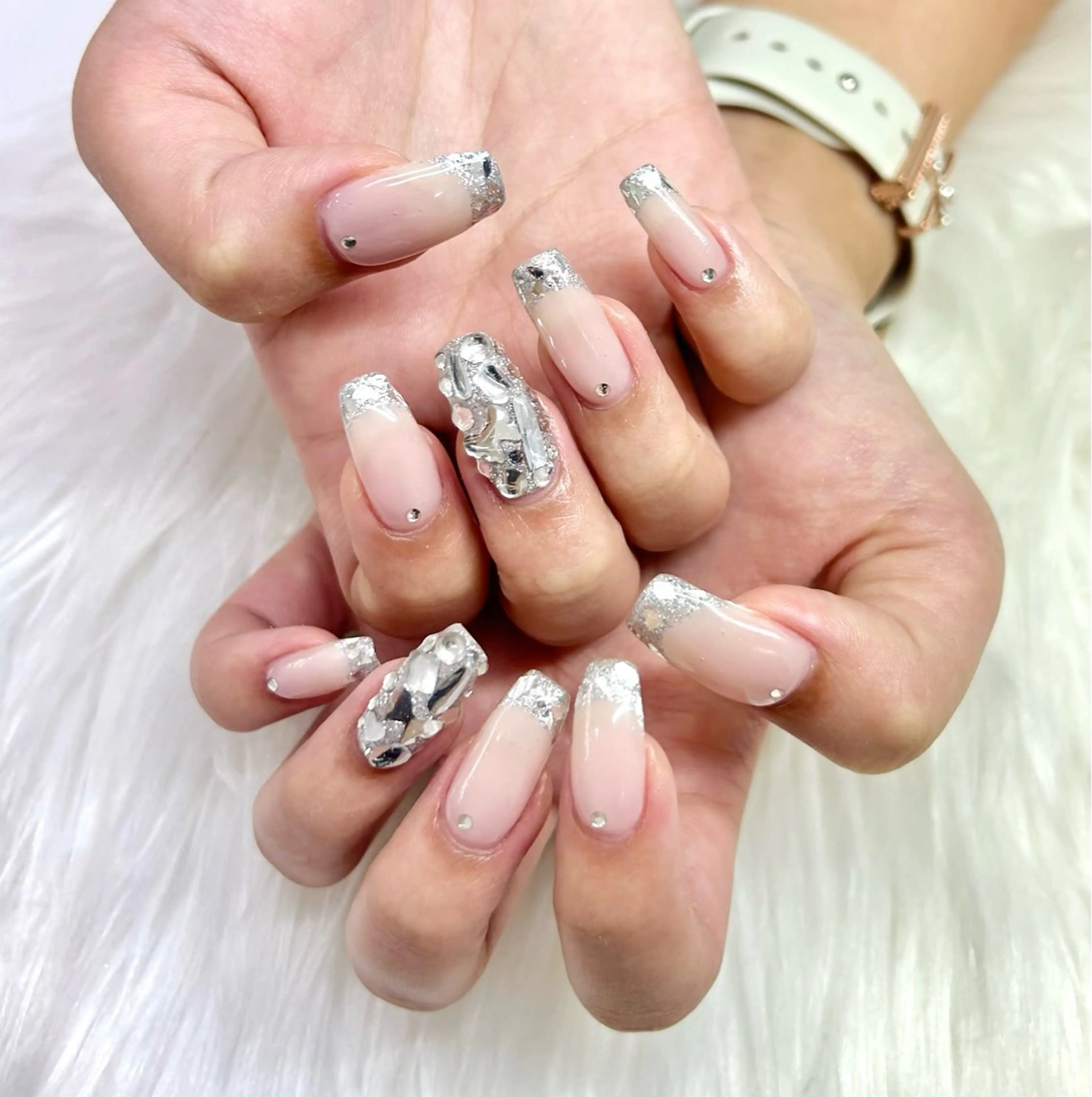 ネイル total salon Bell所属・Totalsalon Bell【嶌田彩華】のネイルデザイン