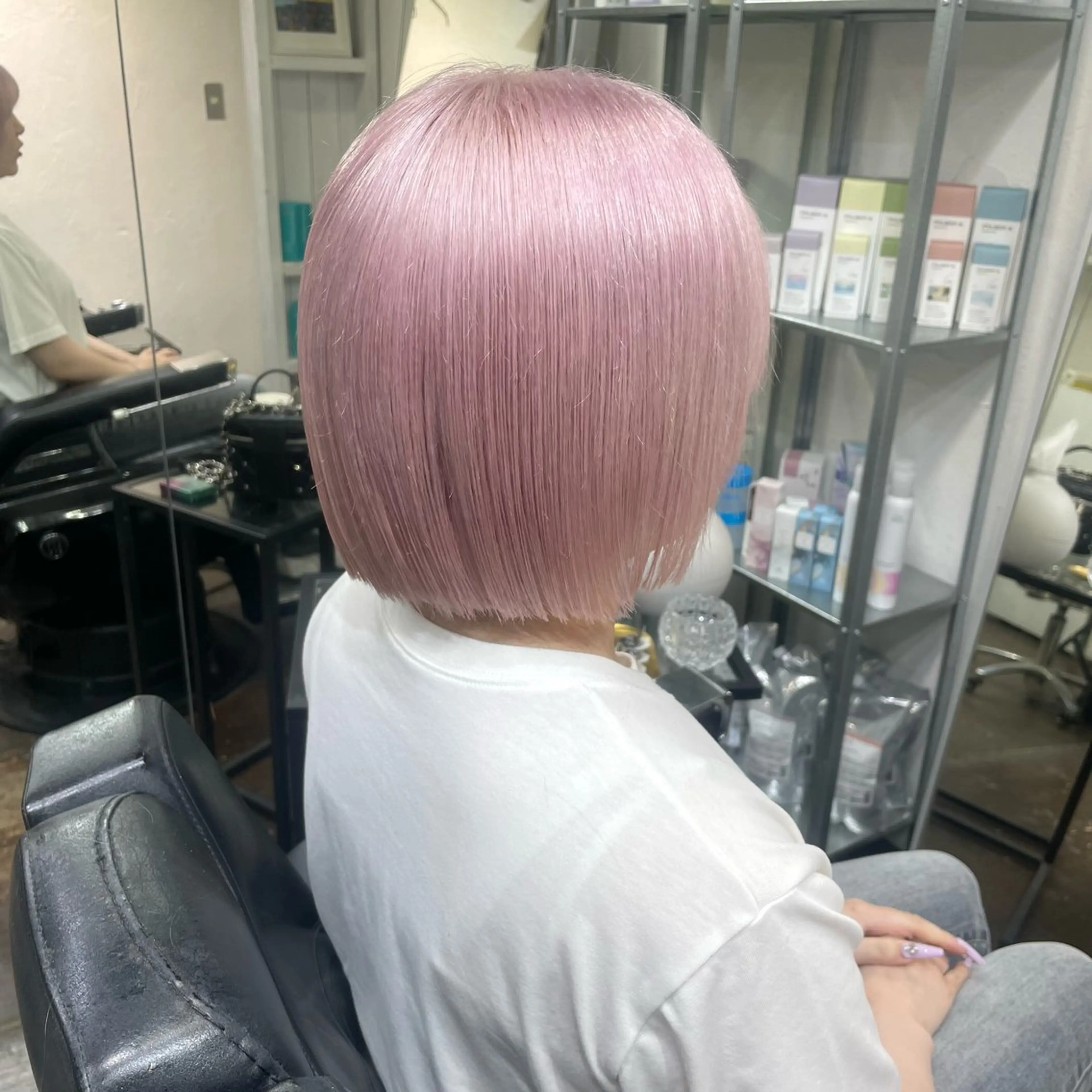 ショート カラー Je suis heureuse Miel所属・🐩艶カラー/ chisato🌙のヘアスタイル