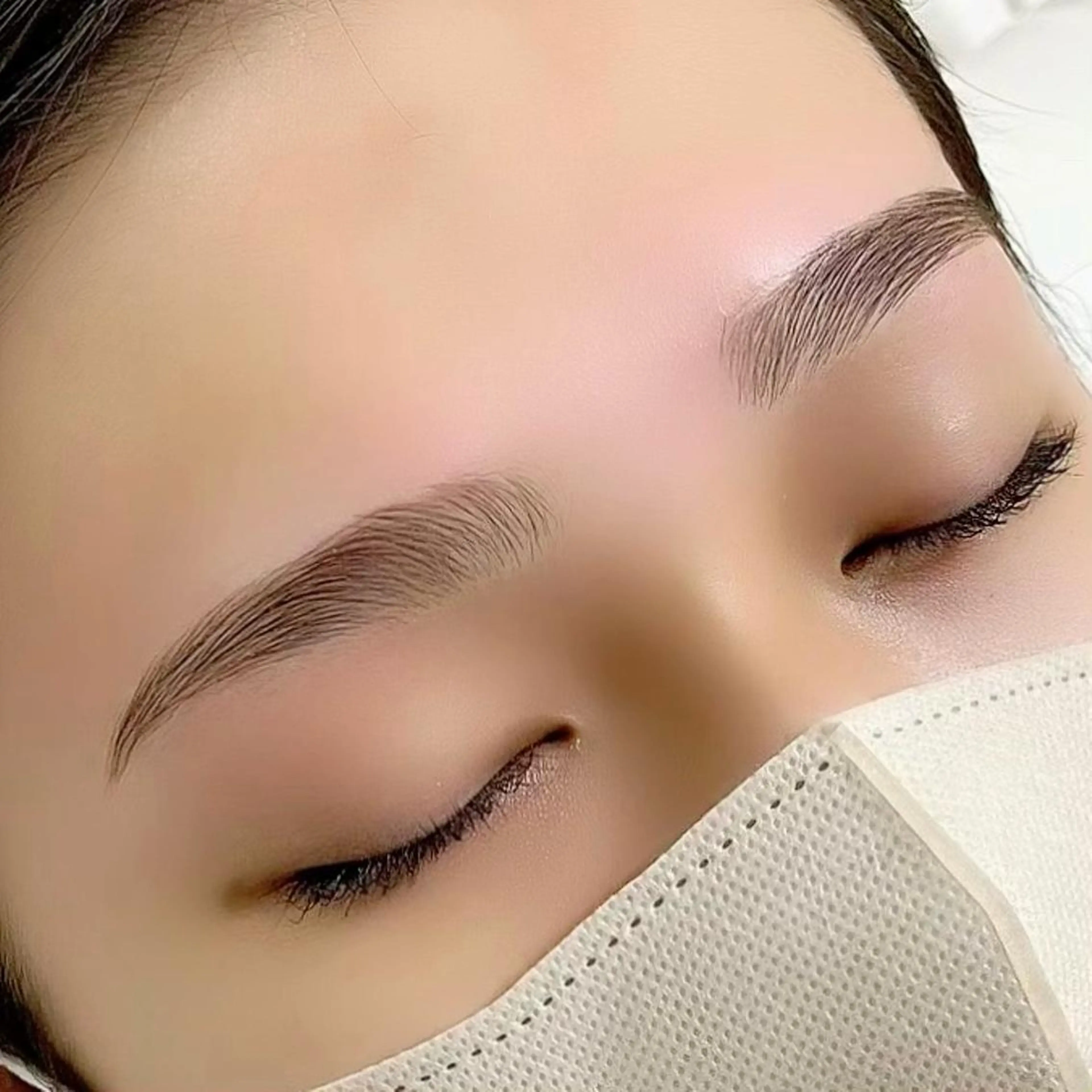 アイブロウ セルフホワイトニング White33大名のその他イメージ