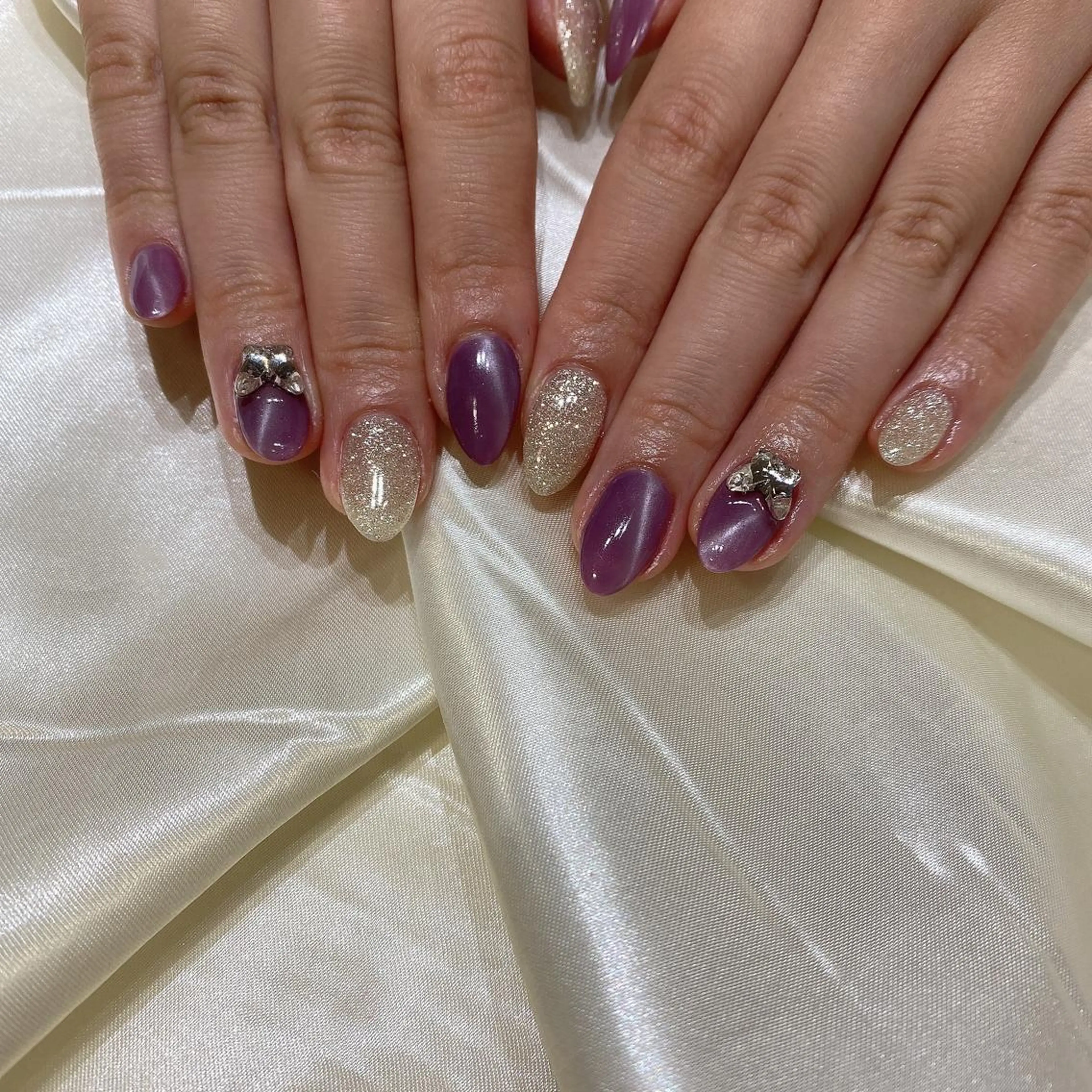 ネイル ハンドネイル 西岡 杏のネイルデザイン