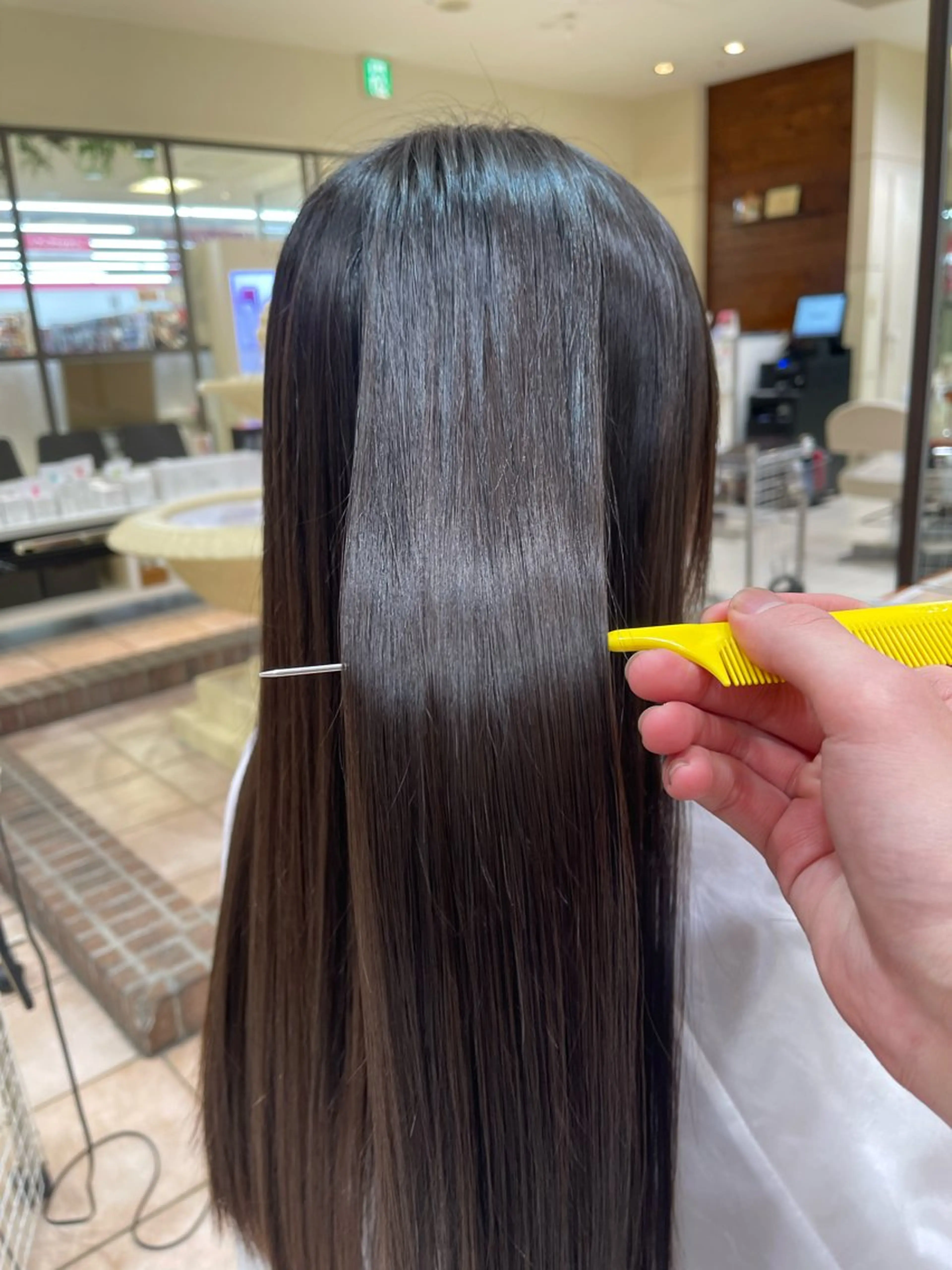 ロング 髪質改善 カネヒラ リョウスケのヘアスタイル