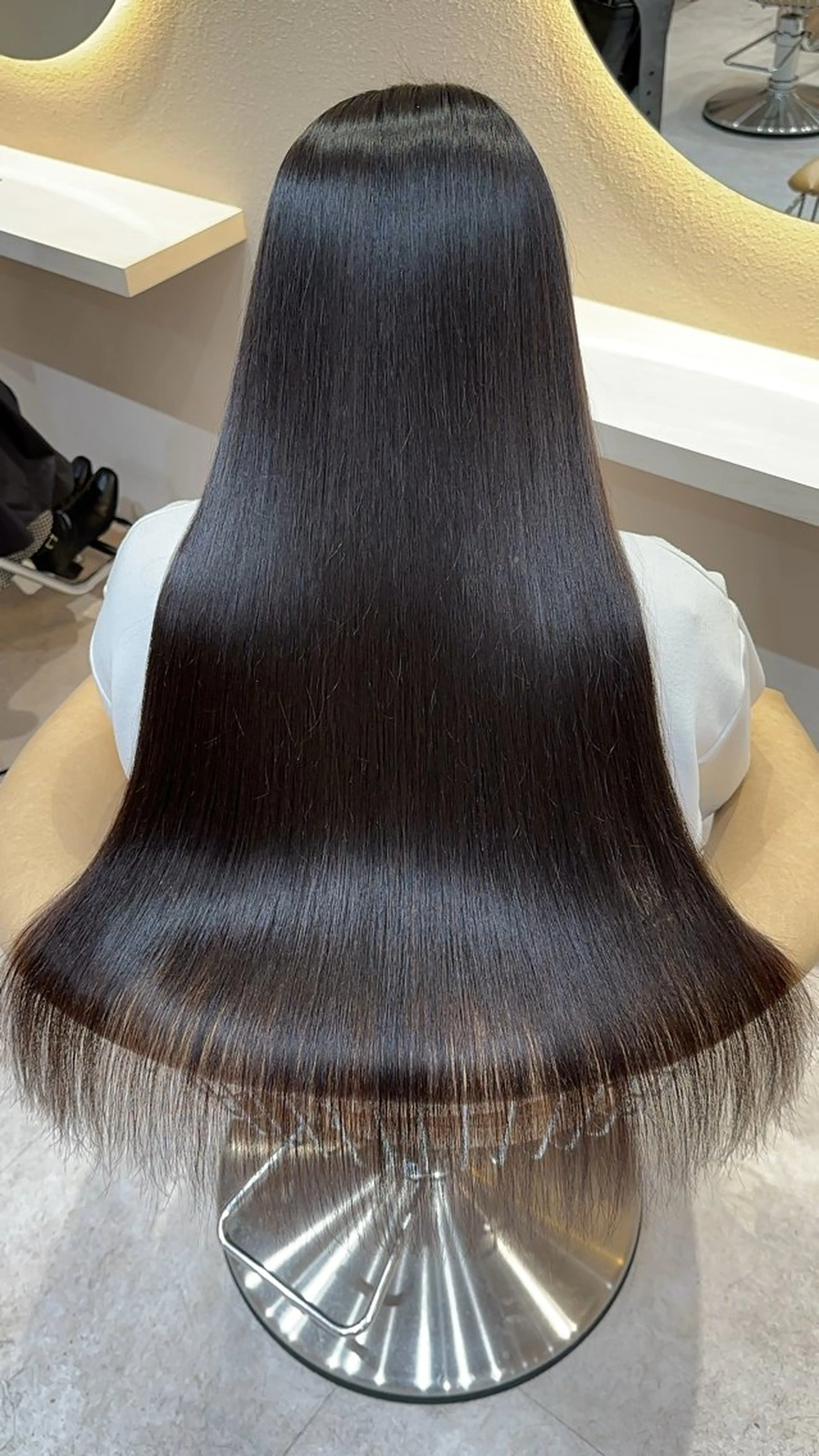 ロング カット ヘアカラー 縮毛矯正 レイヤー❣️縮毛矯正 川村利幸のヘアスタイル