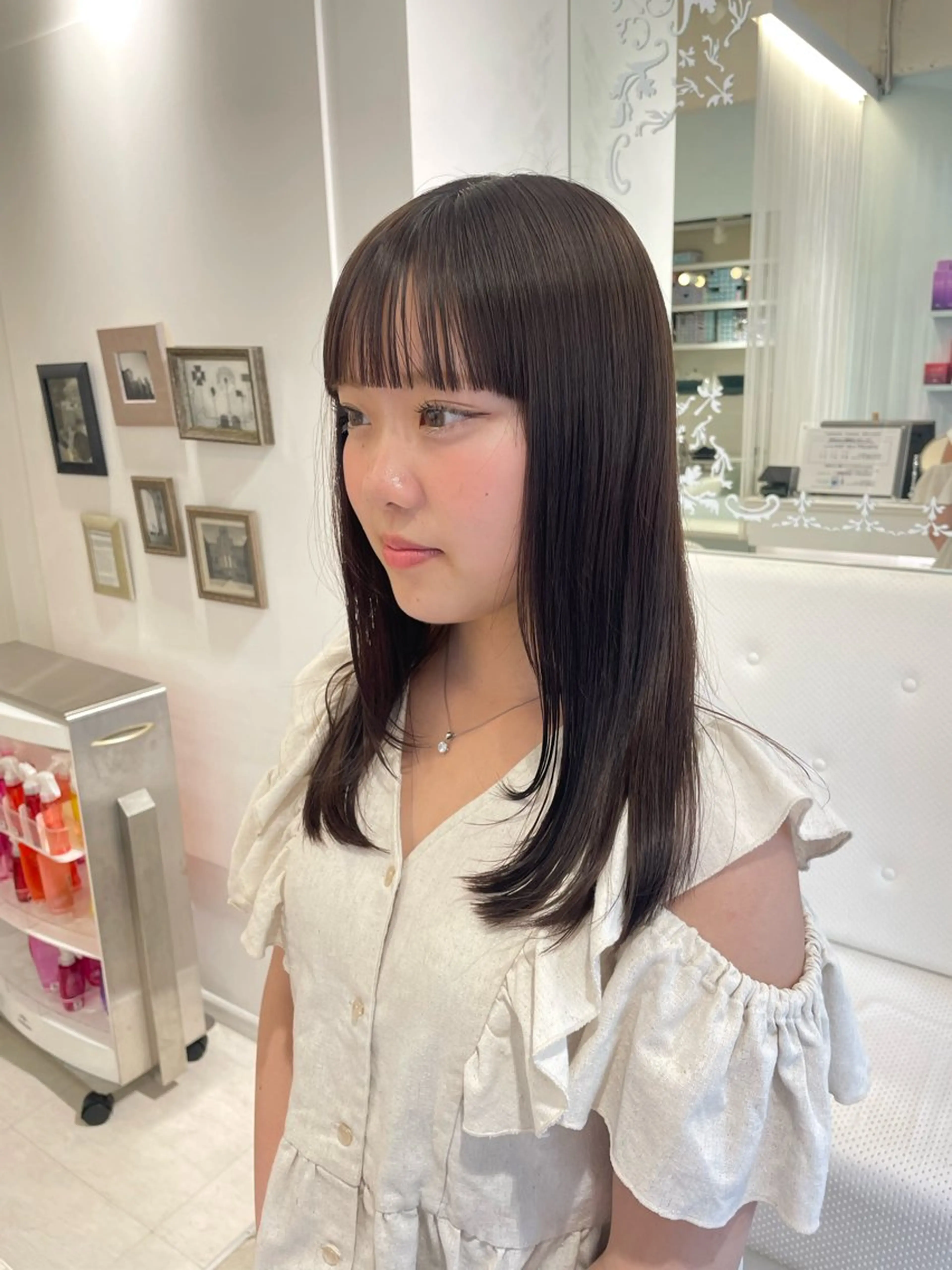 ミディアム カラー ヘアカラー ParveMix 🩶🫧入江 香名のヘアスタイル