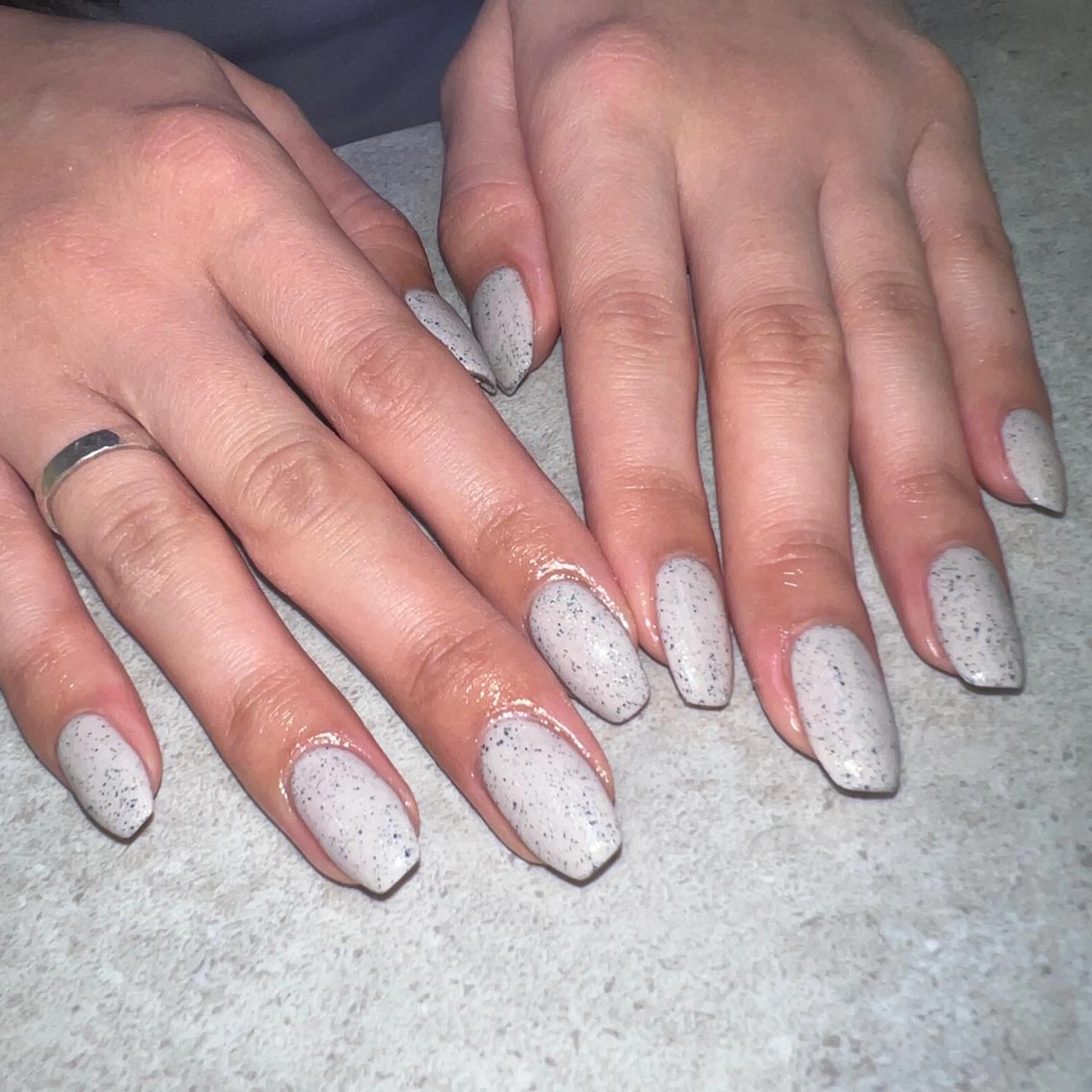 ネイル ジェルネイル ワンカラーネイル ハンドネイル Allma Nailのネイルデザイン