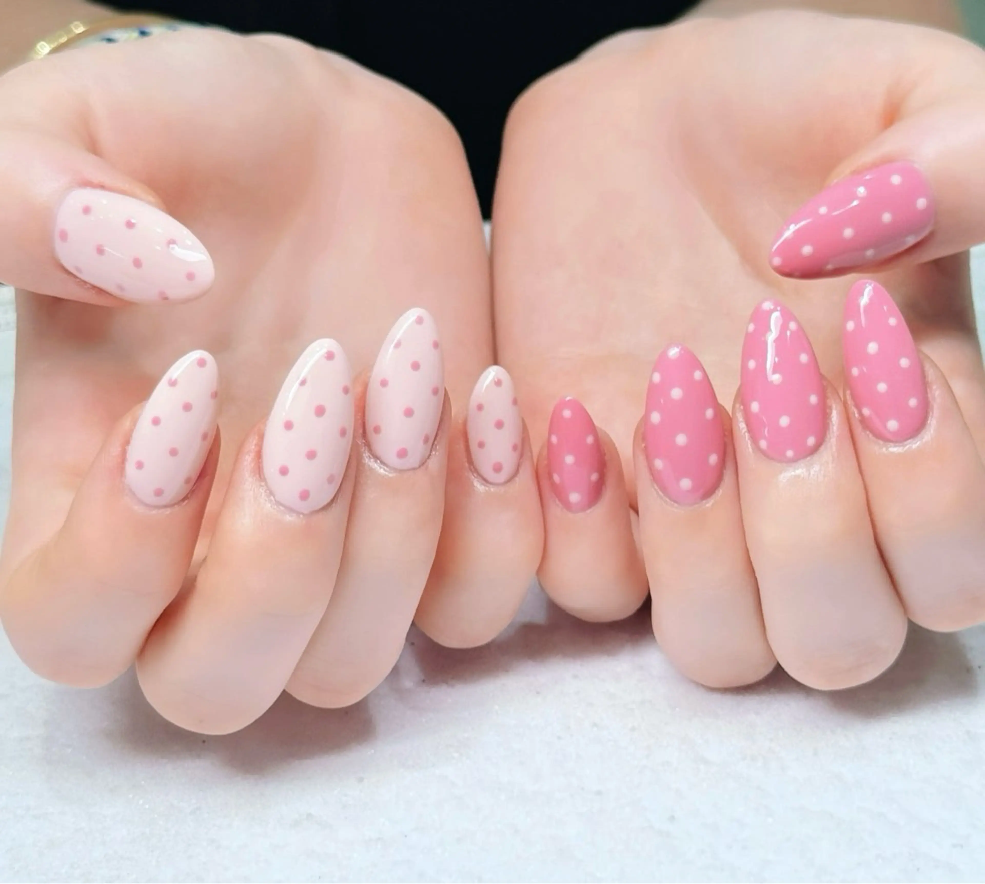 ネイル オーロラネイル ブルー チークネイル フットネイル フレンチネイル ハンドネイル ハンドケア HANA.NAILS所属・HANA.NAILS 自宅サロンのネイルデザイン