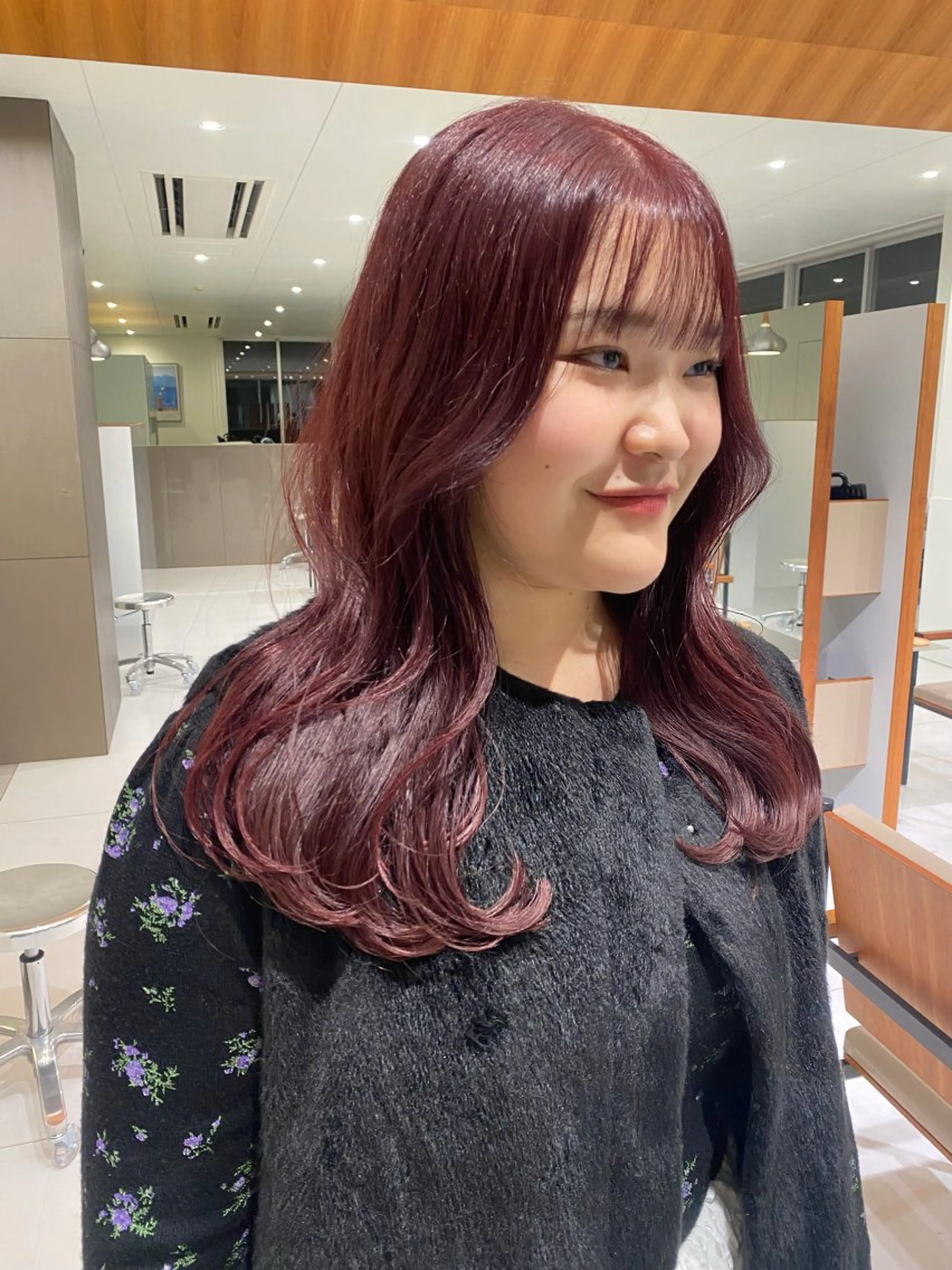 【ボルドー×暖色カラー限定🍓】カット＋カラー＋トリートメントの写真